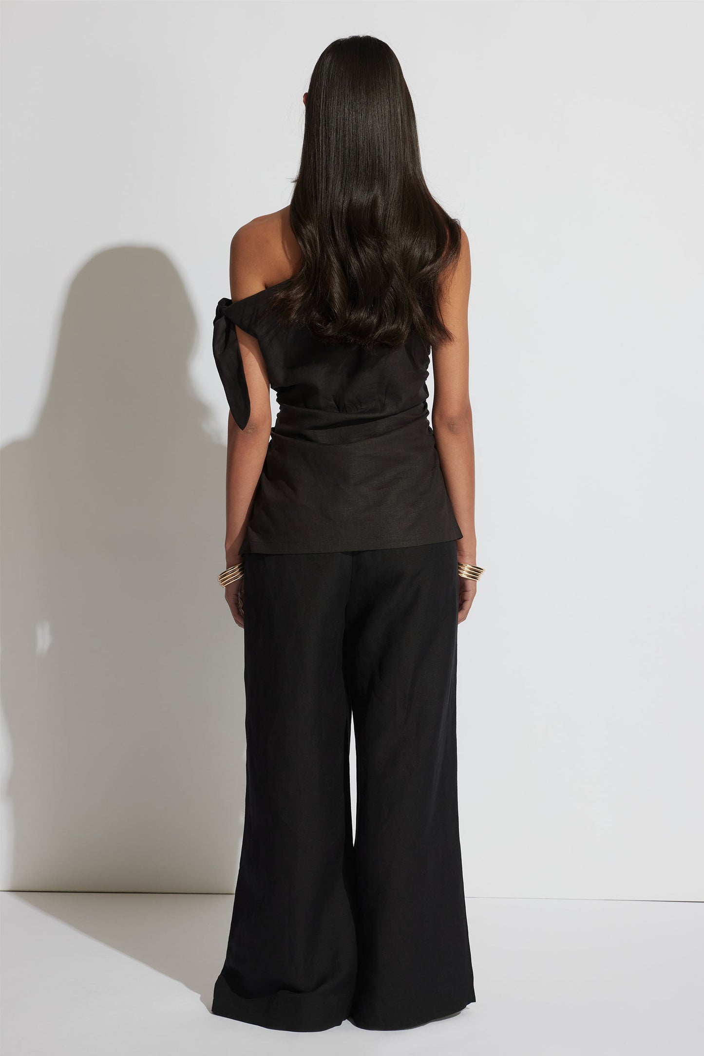 Serafina Tip Shoulder Top