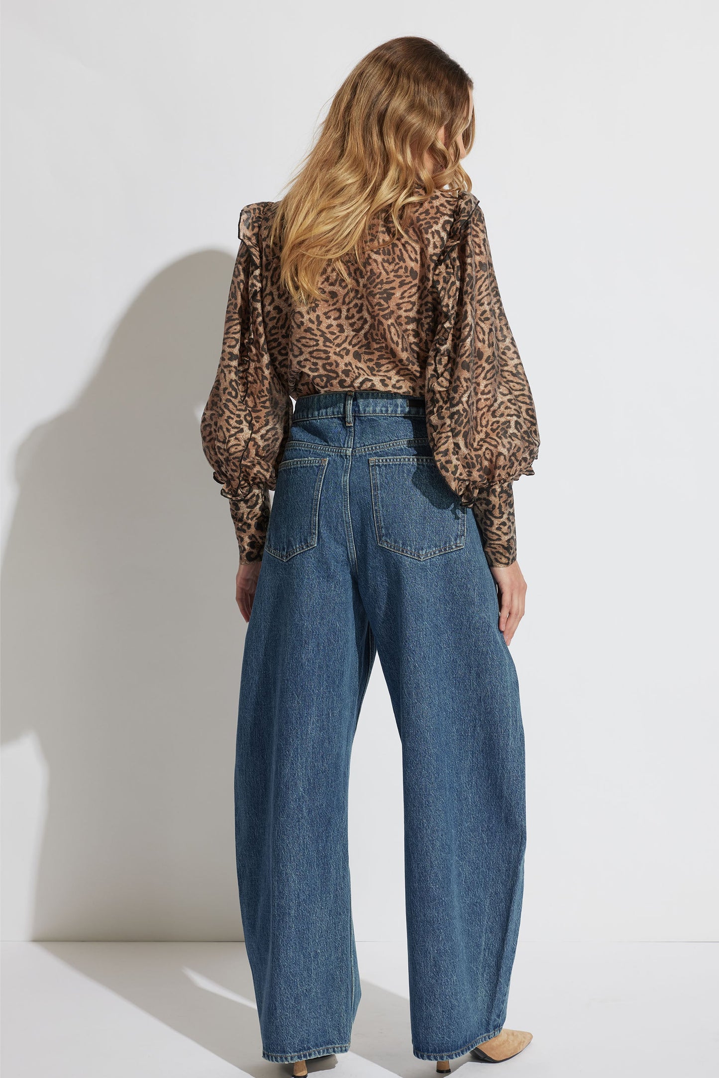 Daisy Horseshoe Jean