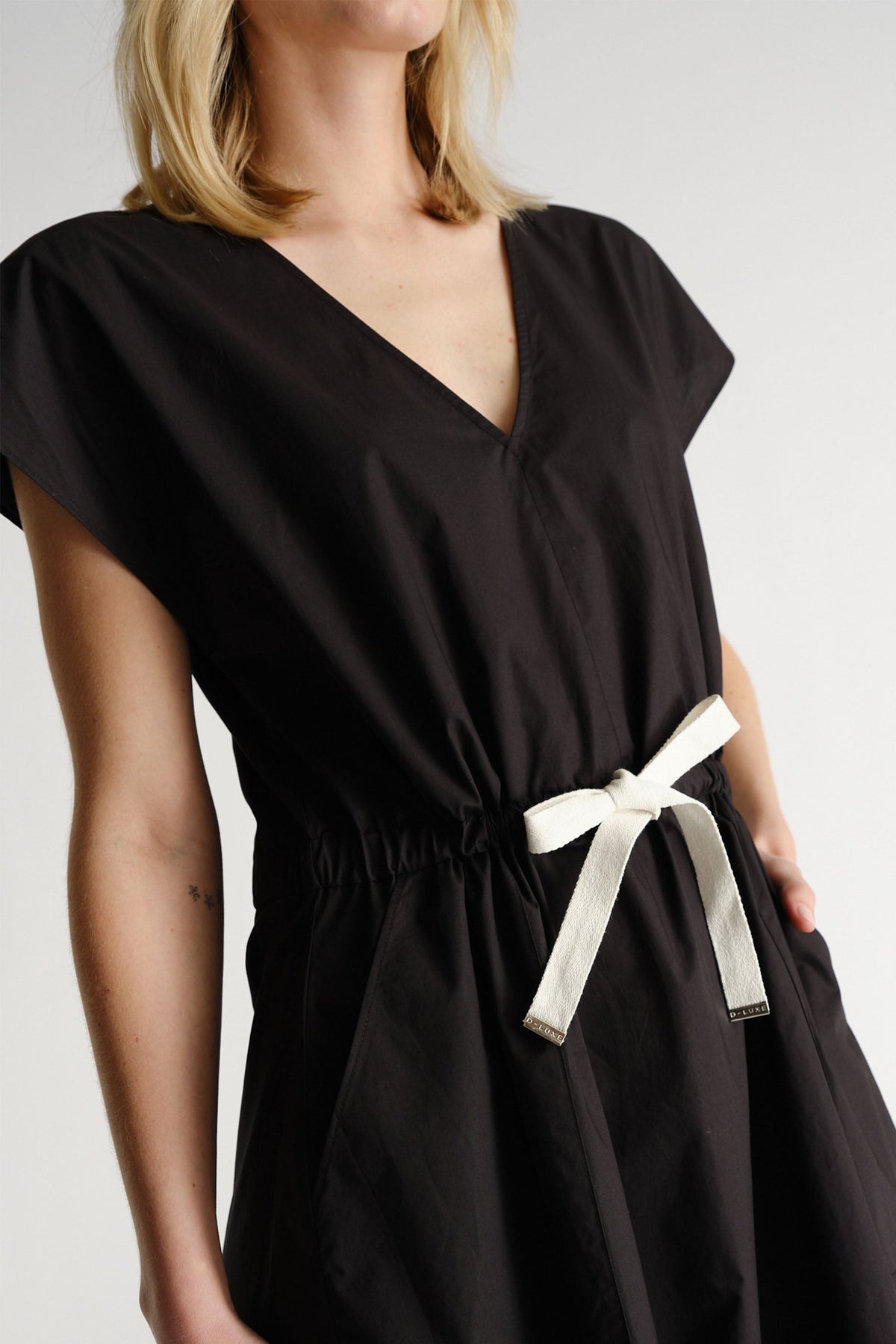 D-Luxe Draw Waist Dress