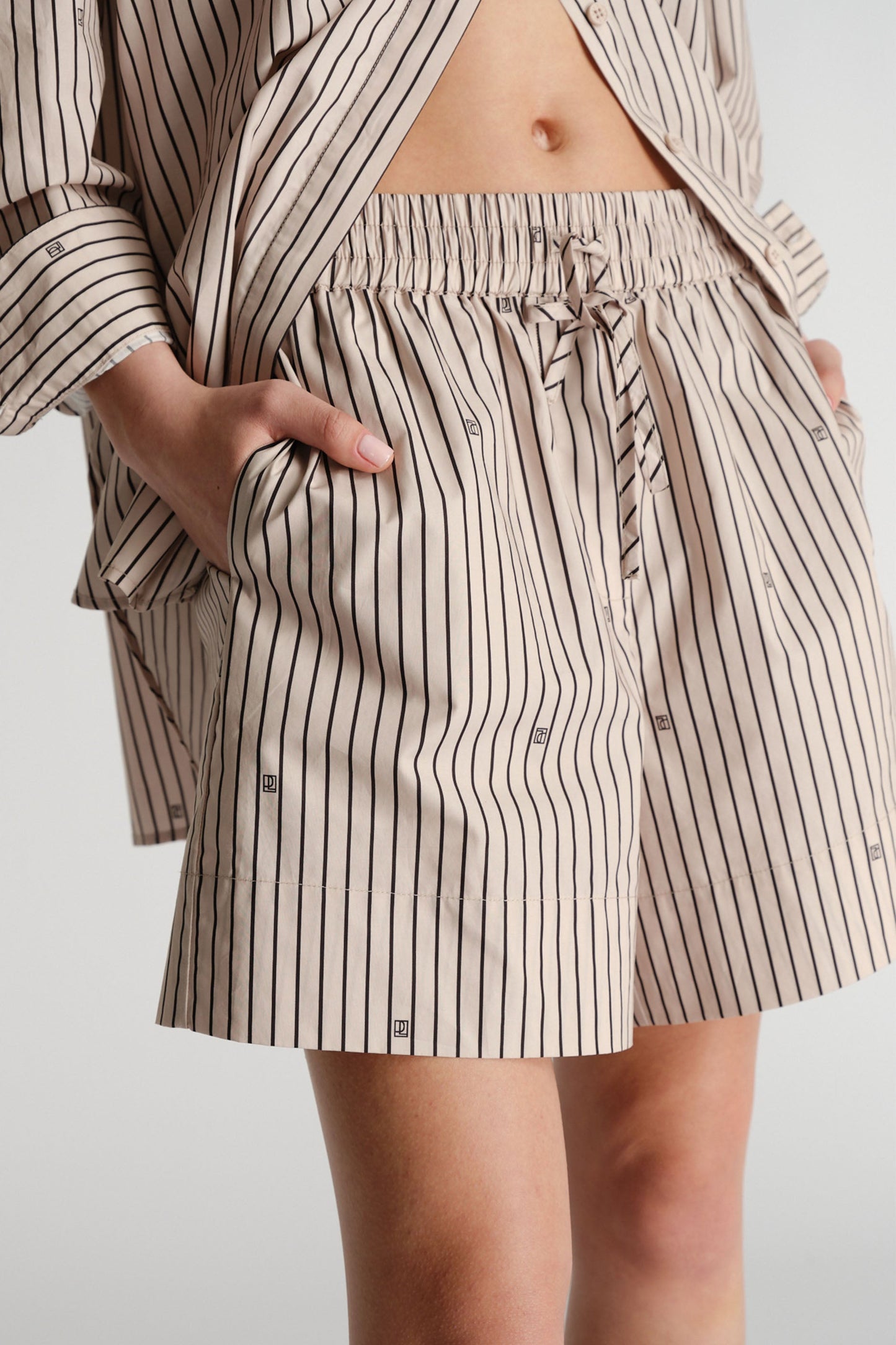 D-Luxe Monogram Stripe Short