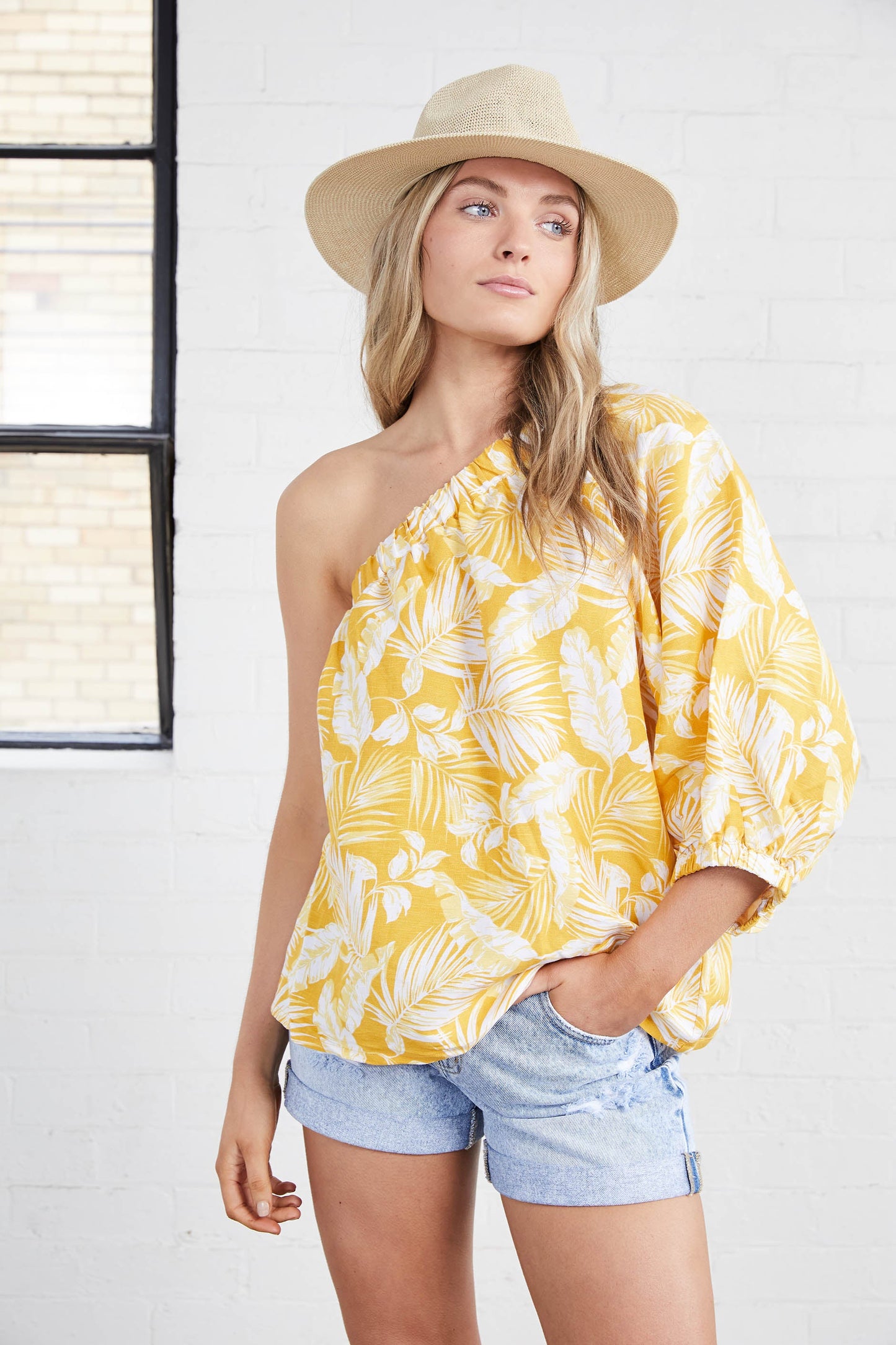Sara One Shoulder Top