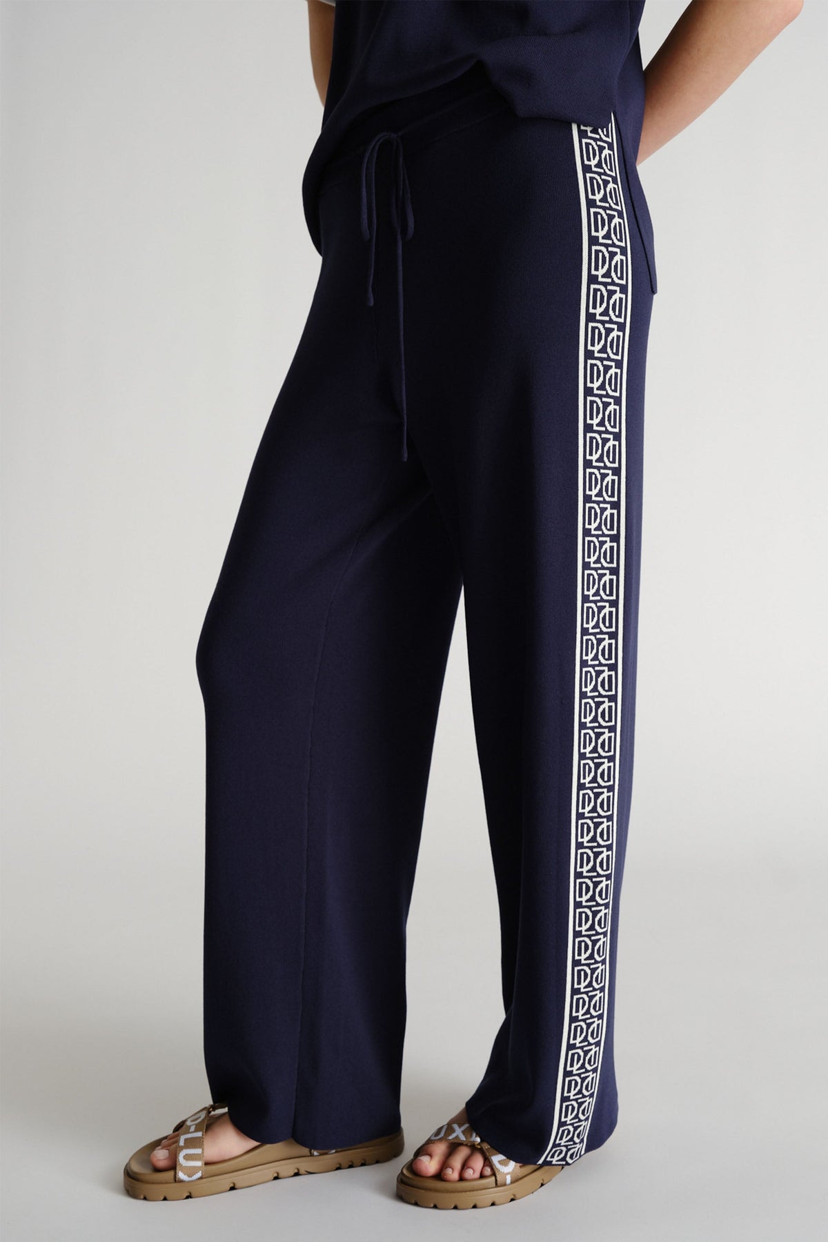 D-Luxe Contrast Knit Pant