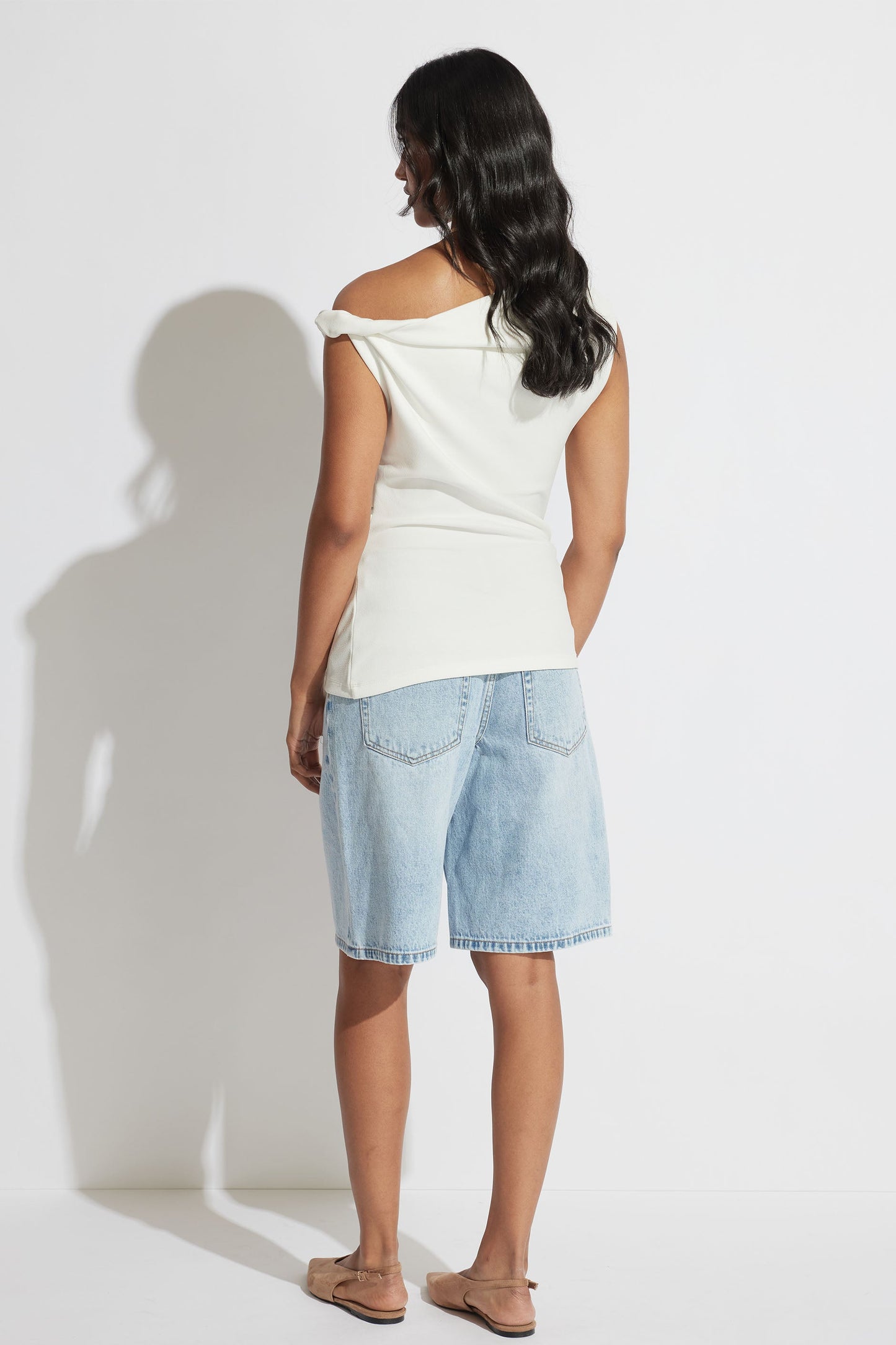 Mina Twist Tipped Shoulder Top