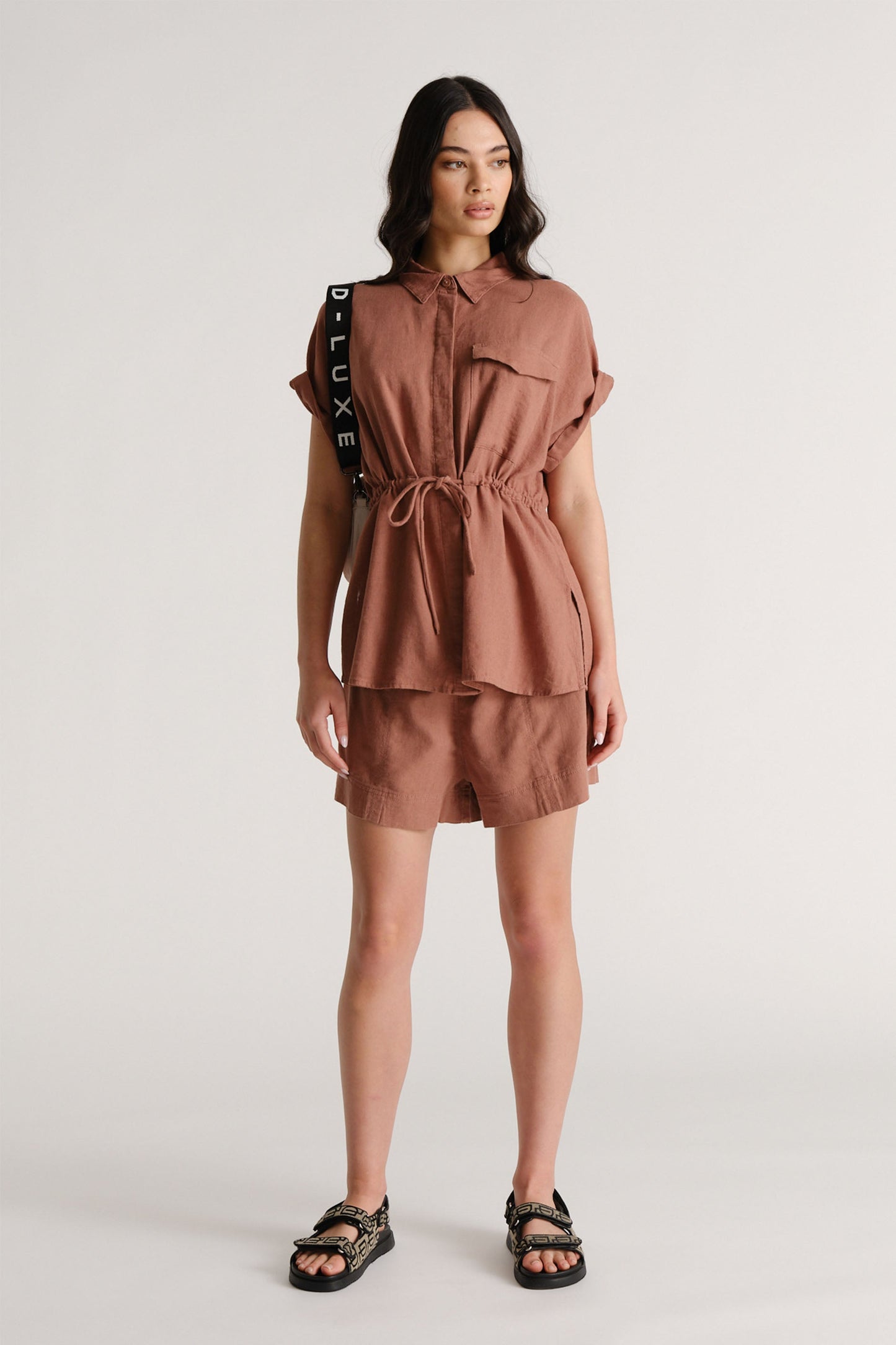 D-Luxe Linen Blend Short
