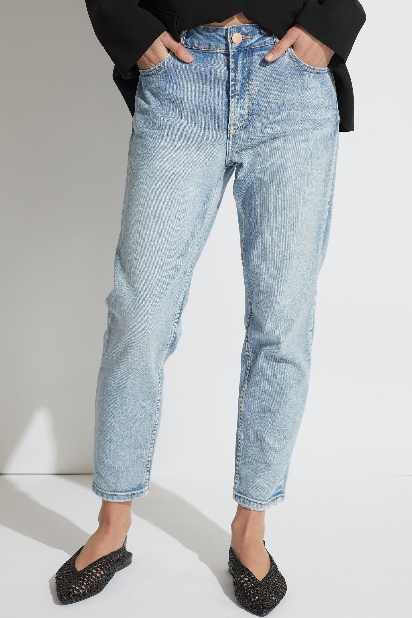 Alexa Girlfriend Jean