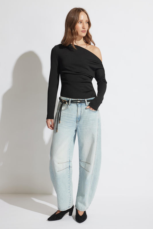 Aria Barrel Leg Jean