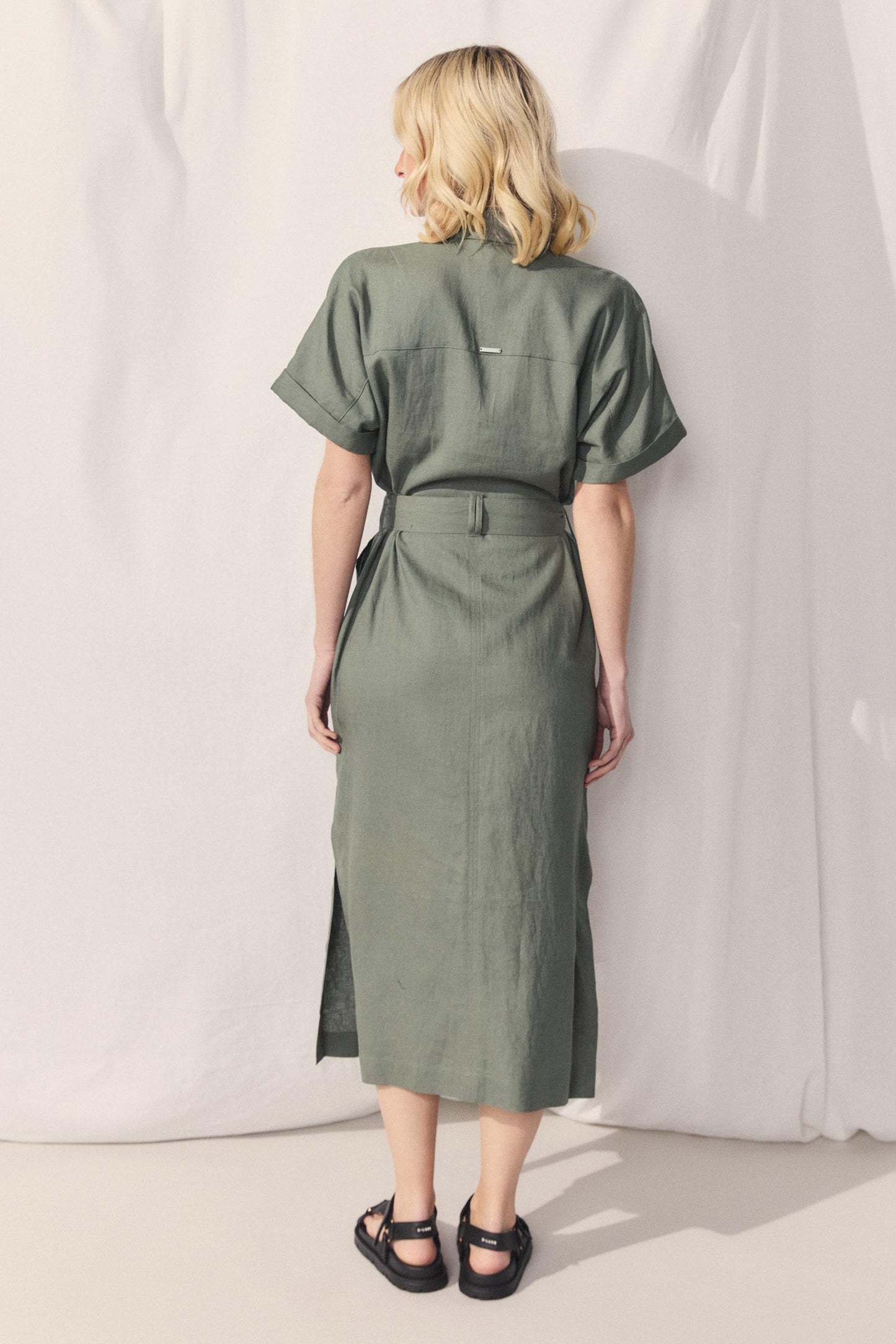 D-Luxe Linen Blend Midi Dress
