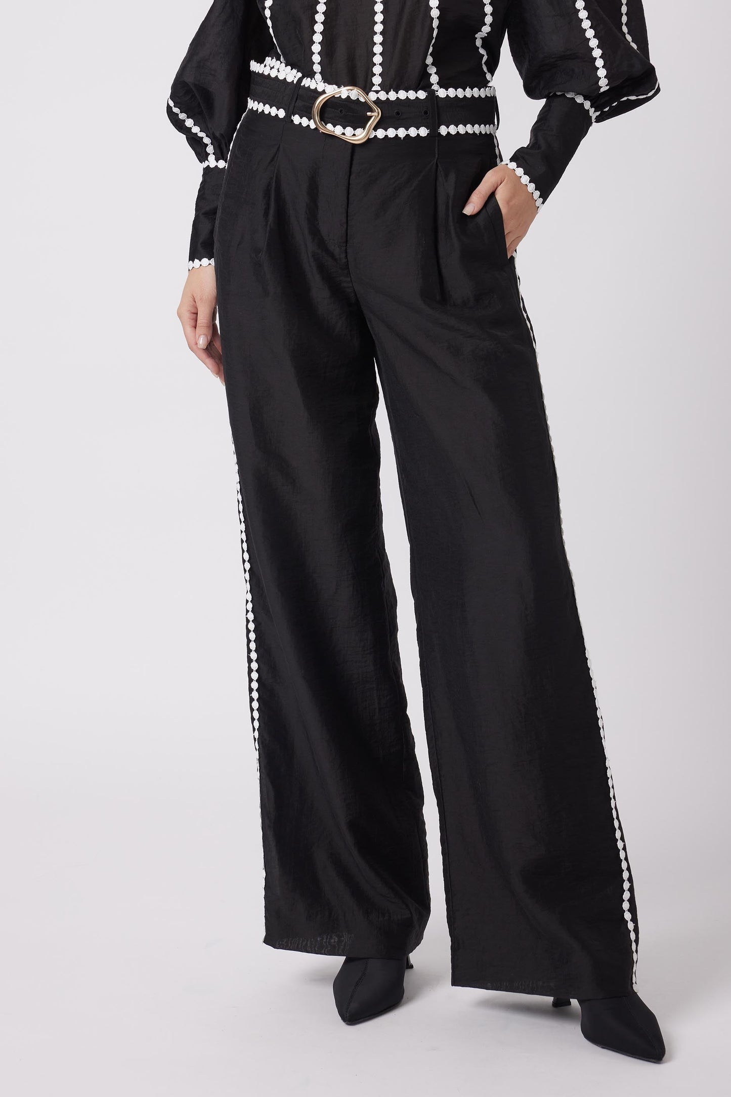 Ava Trim Detail Pant
