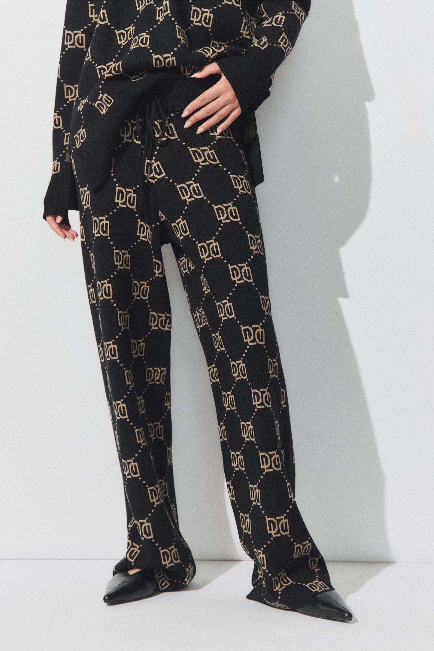 D-Luxe Monogram Knit Pant