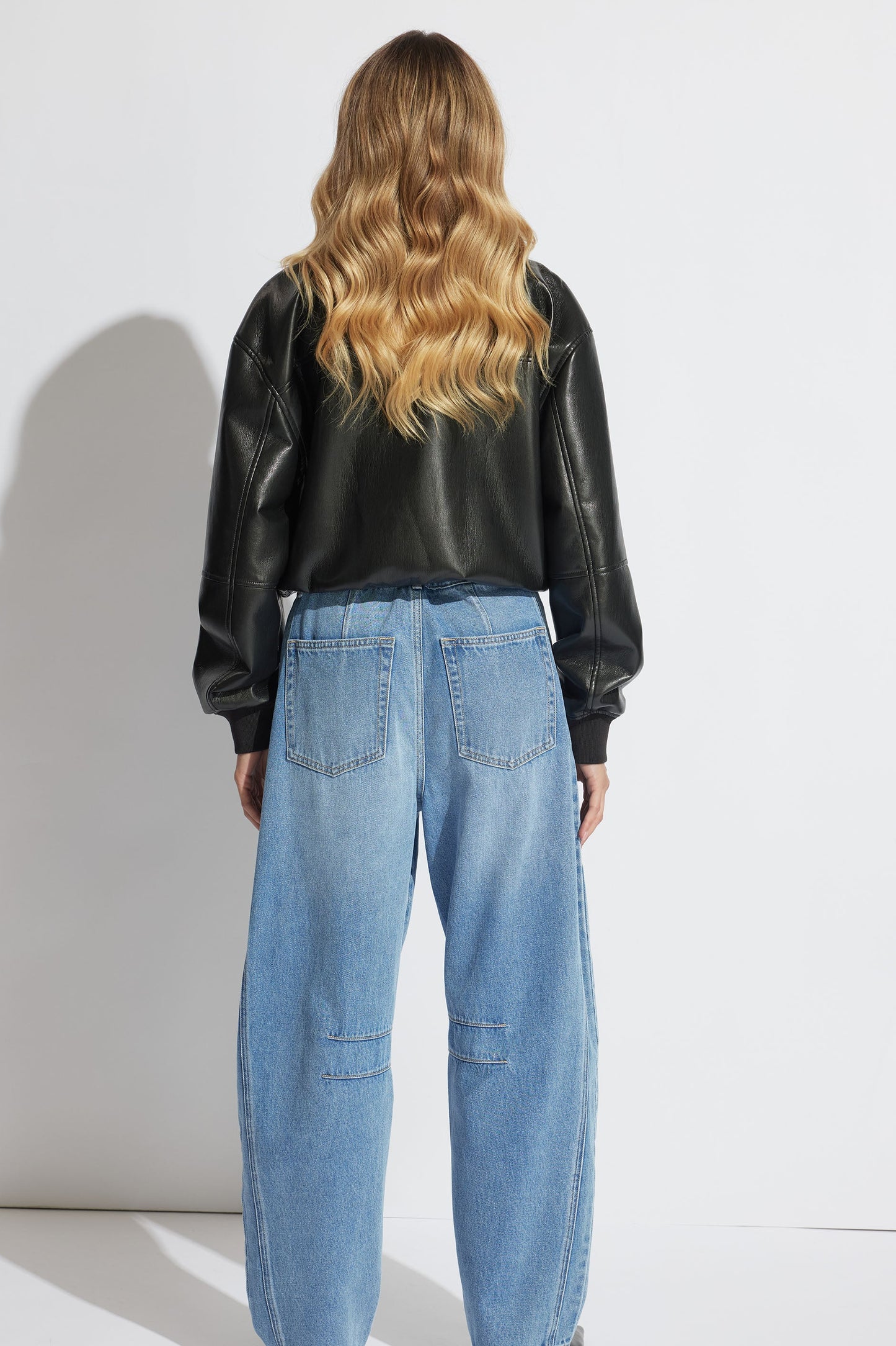 Aria Barrel Leg Jean