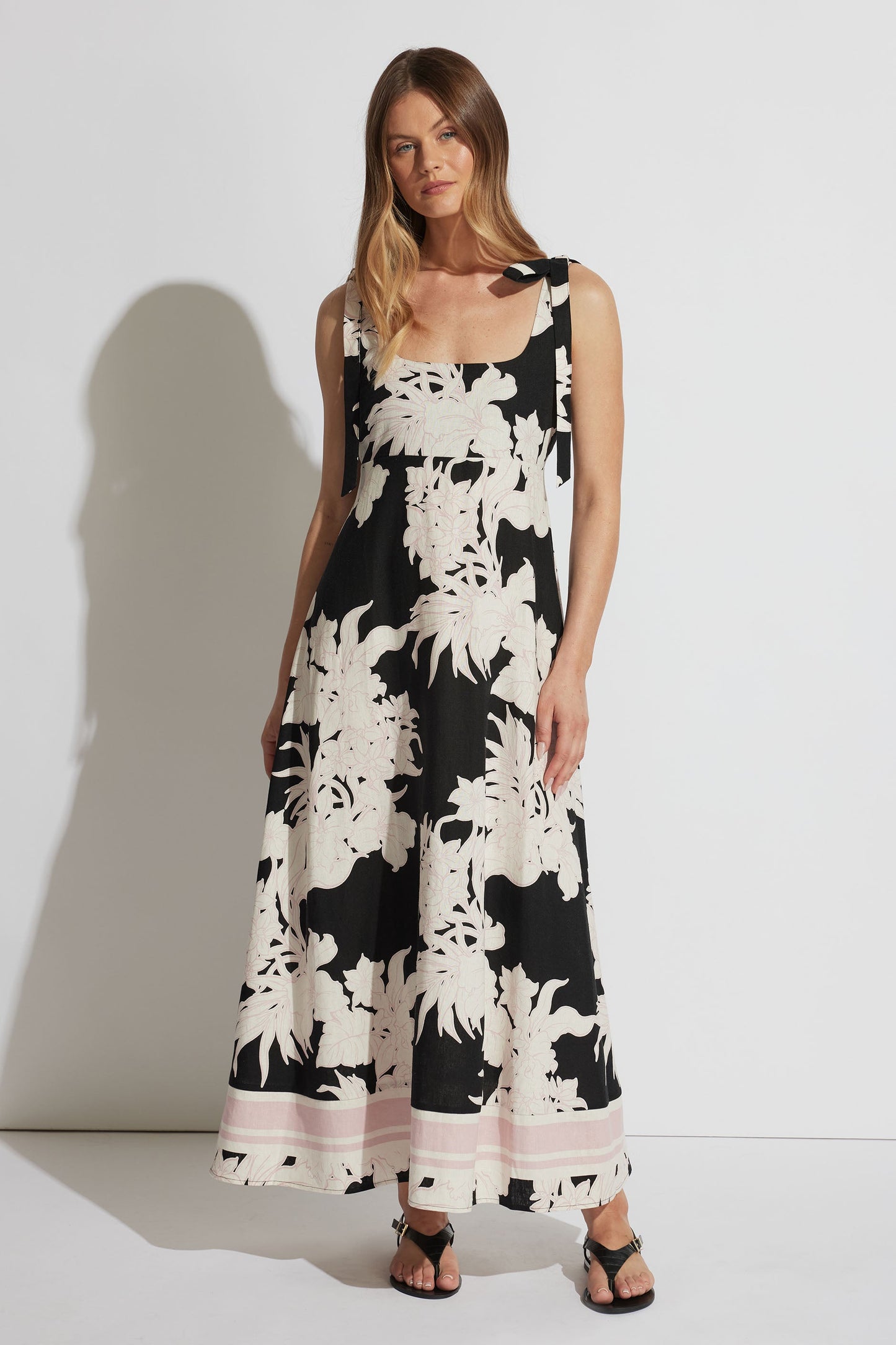 Ava Scoop Maxi Dress