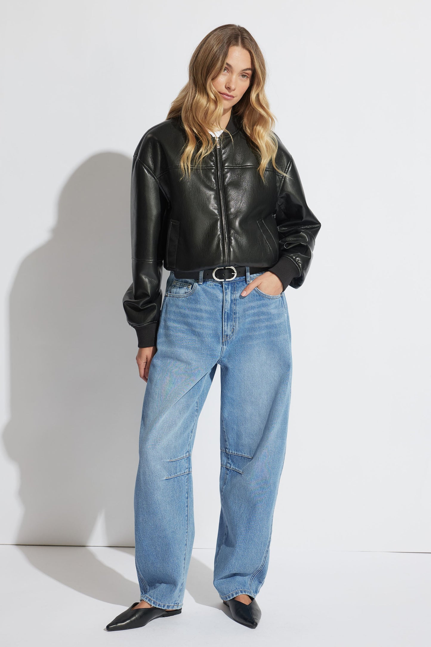 Aria Barrel Leg Jean