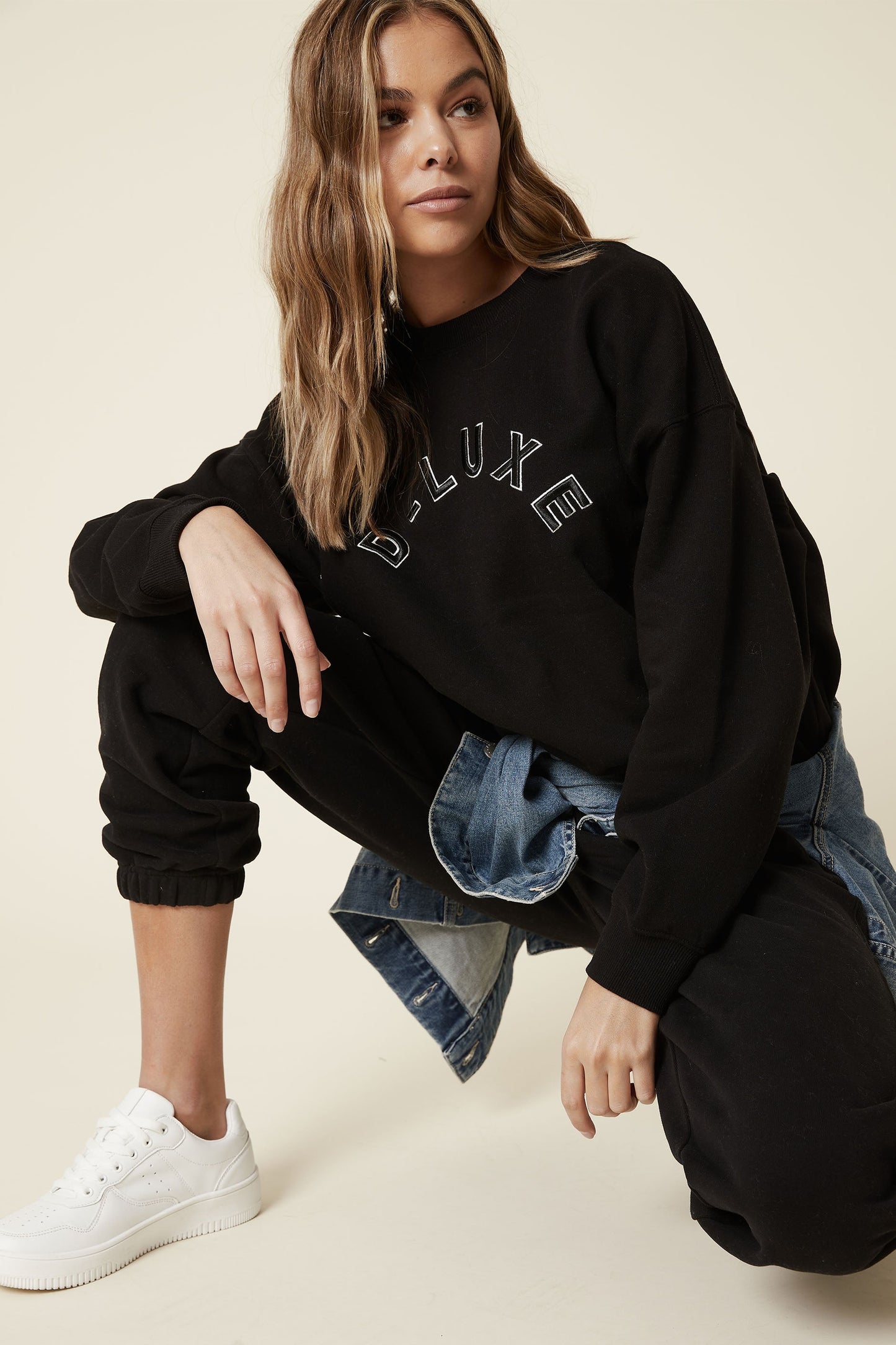 D-Luxe Embroidered Sweat