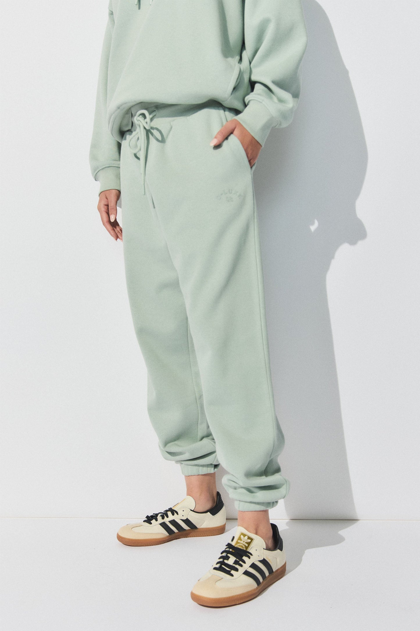 D-Luxe Essential Trackpant
