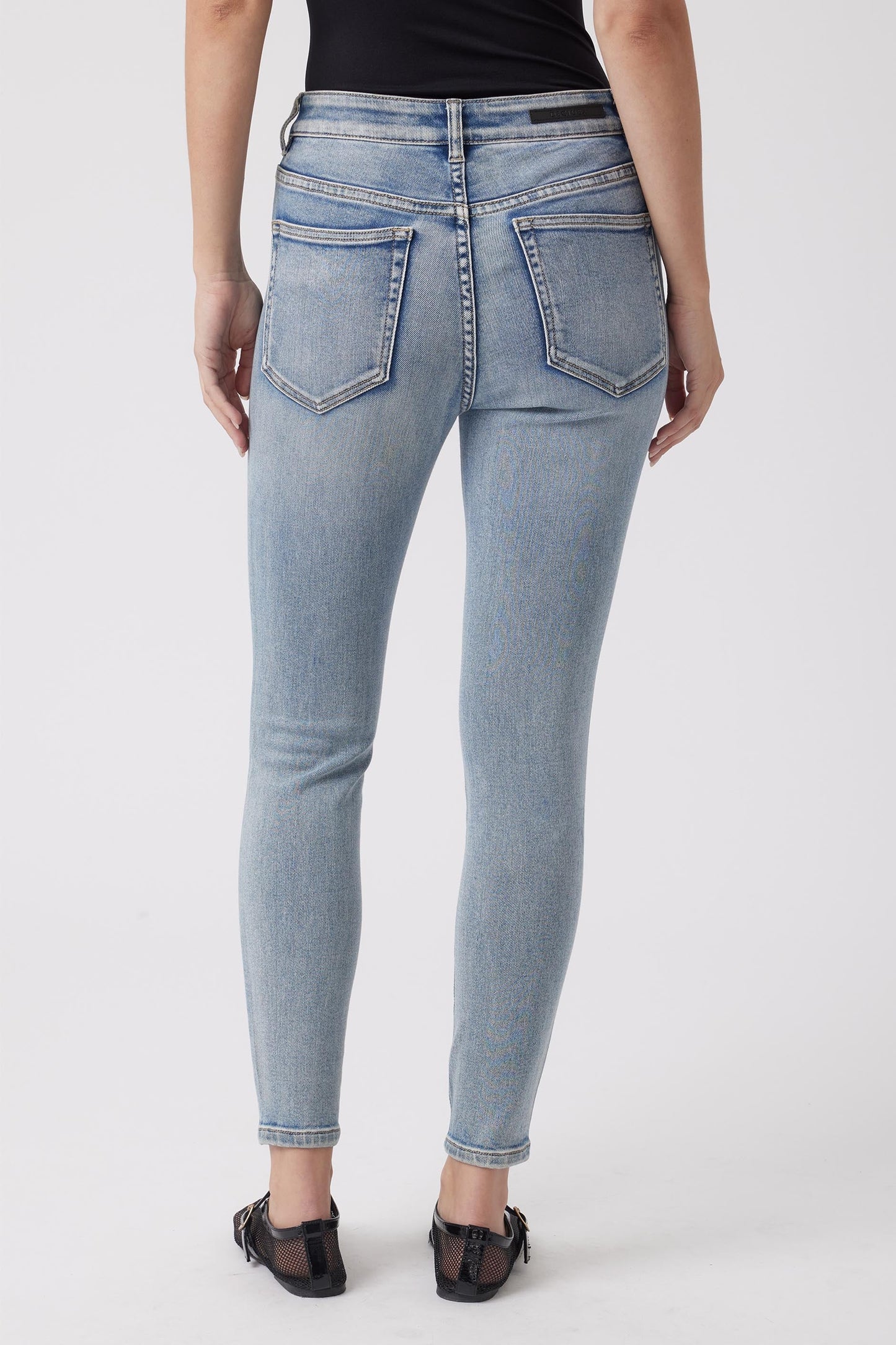 Evie High Rise Skinny Jean