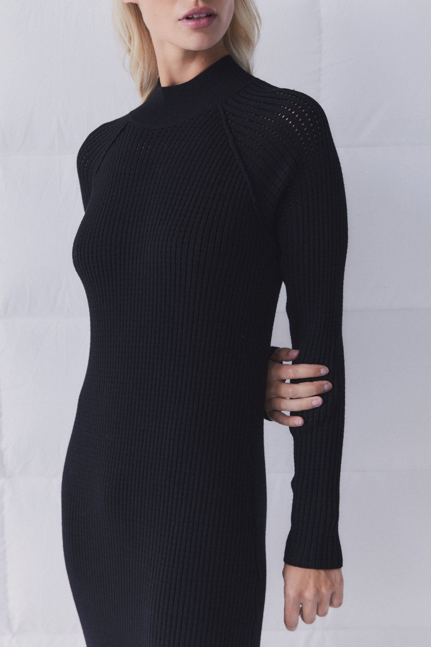 D-Luxe Curved Hem Midi Dress