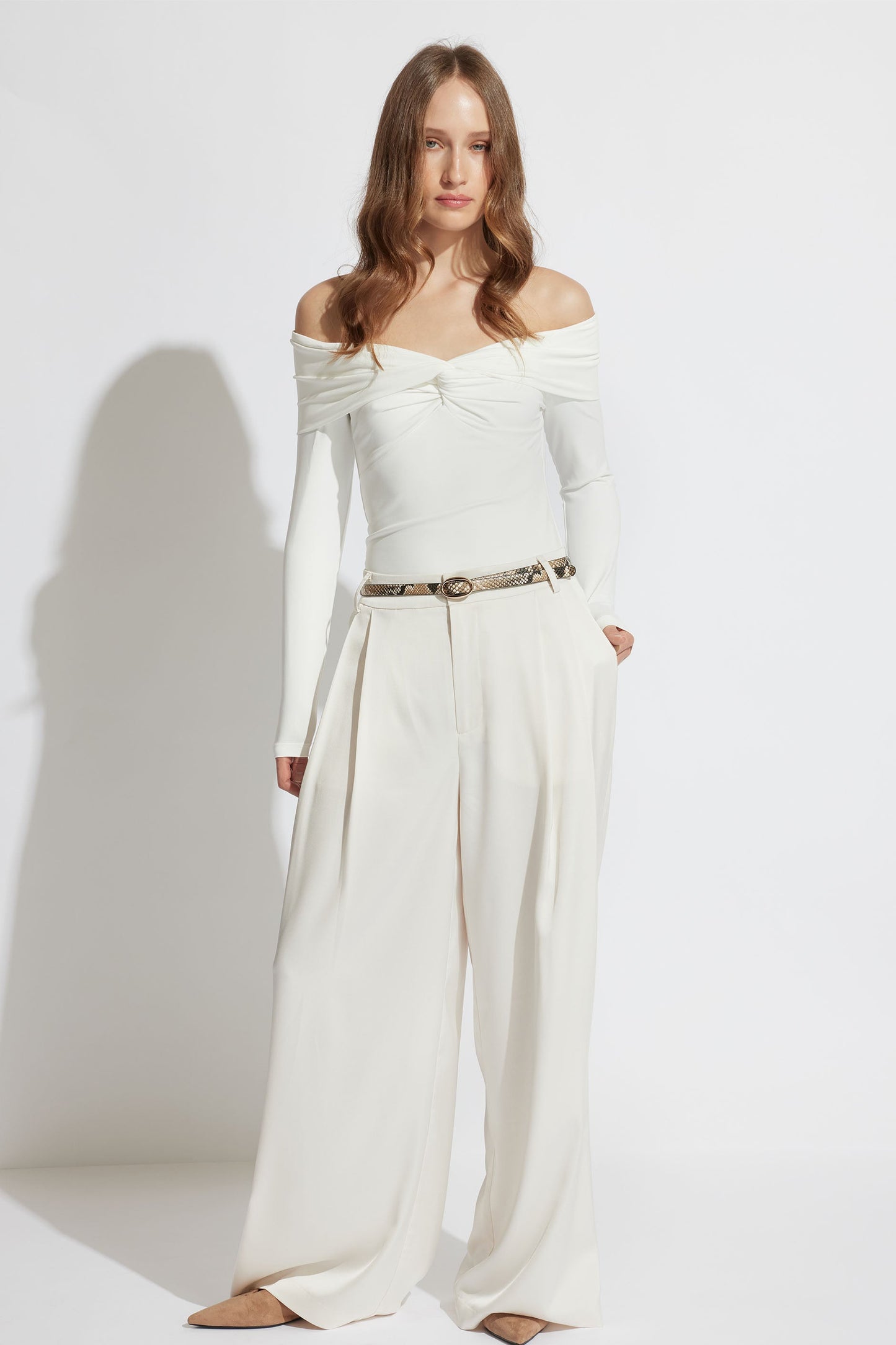 Amy Twist Long Sleeve Top