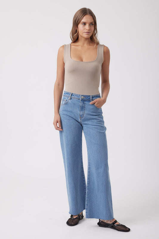 Seamless Scoop Tank