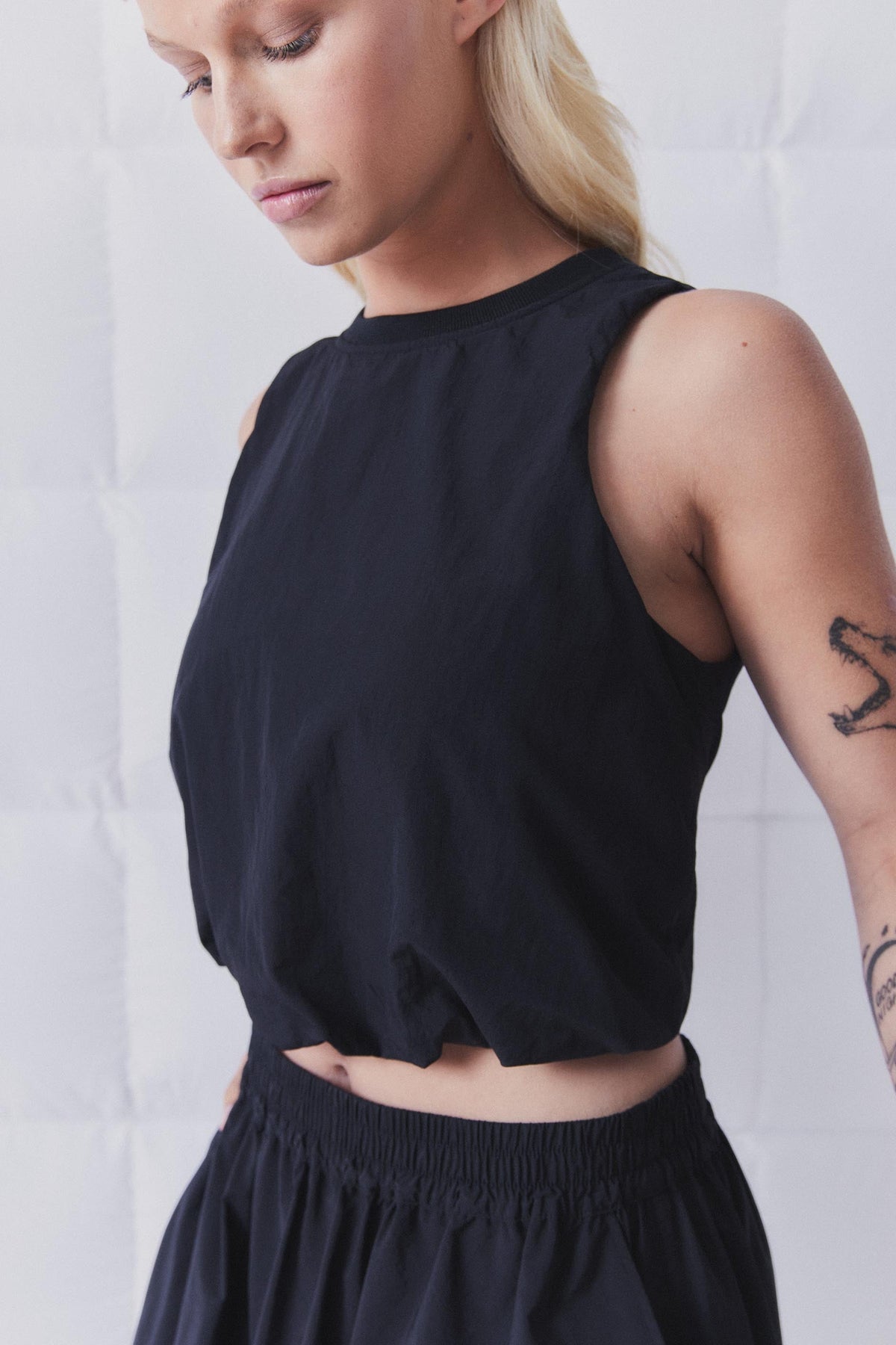 D-Luxe Cropped Bubble Hem Tank