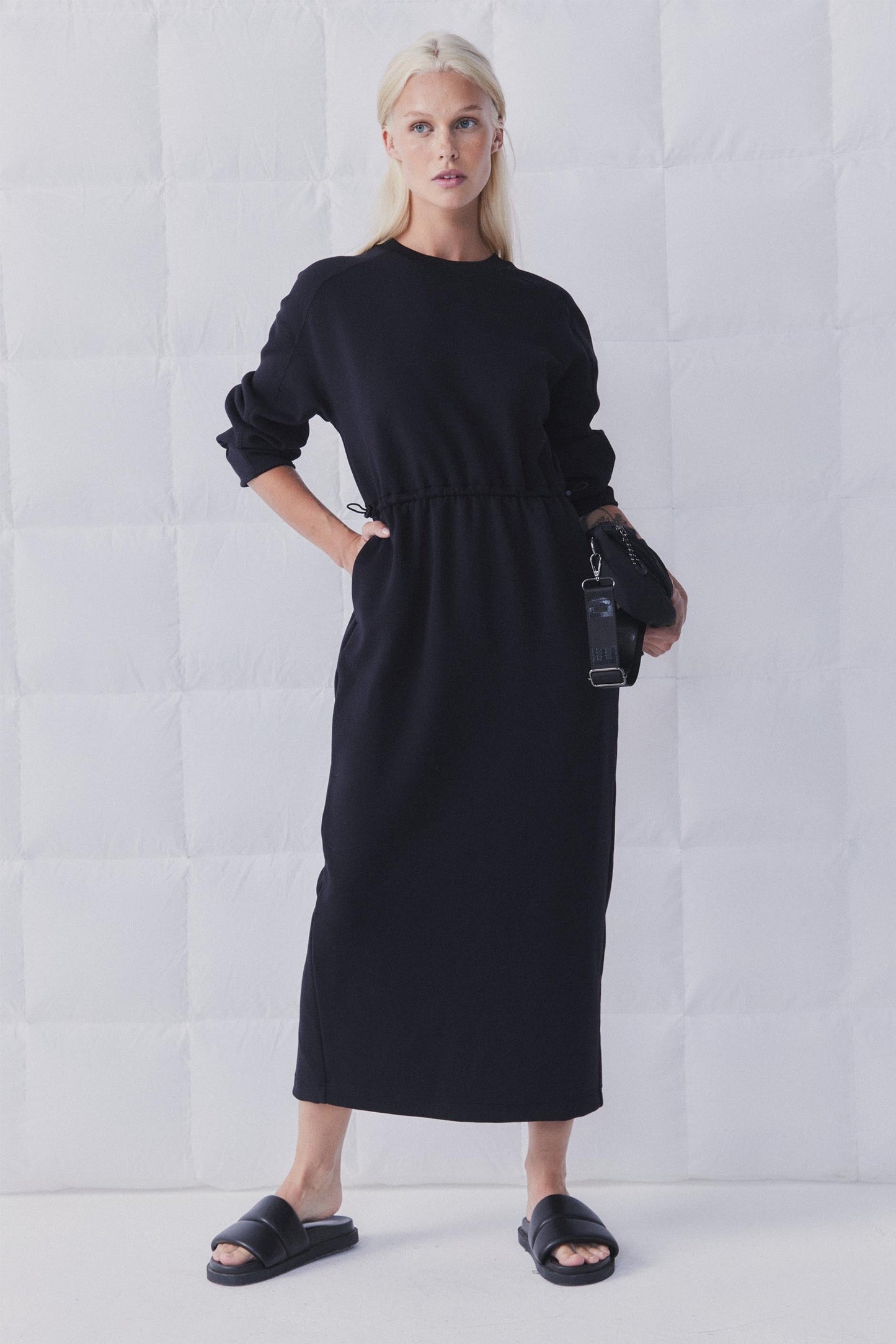 D-Luxe Neoprene Midi Dress
