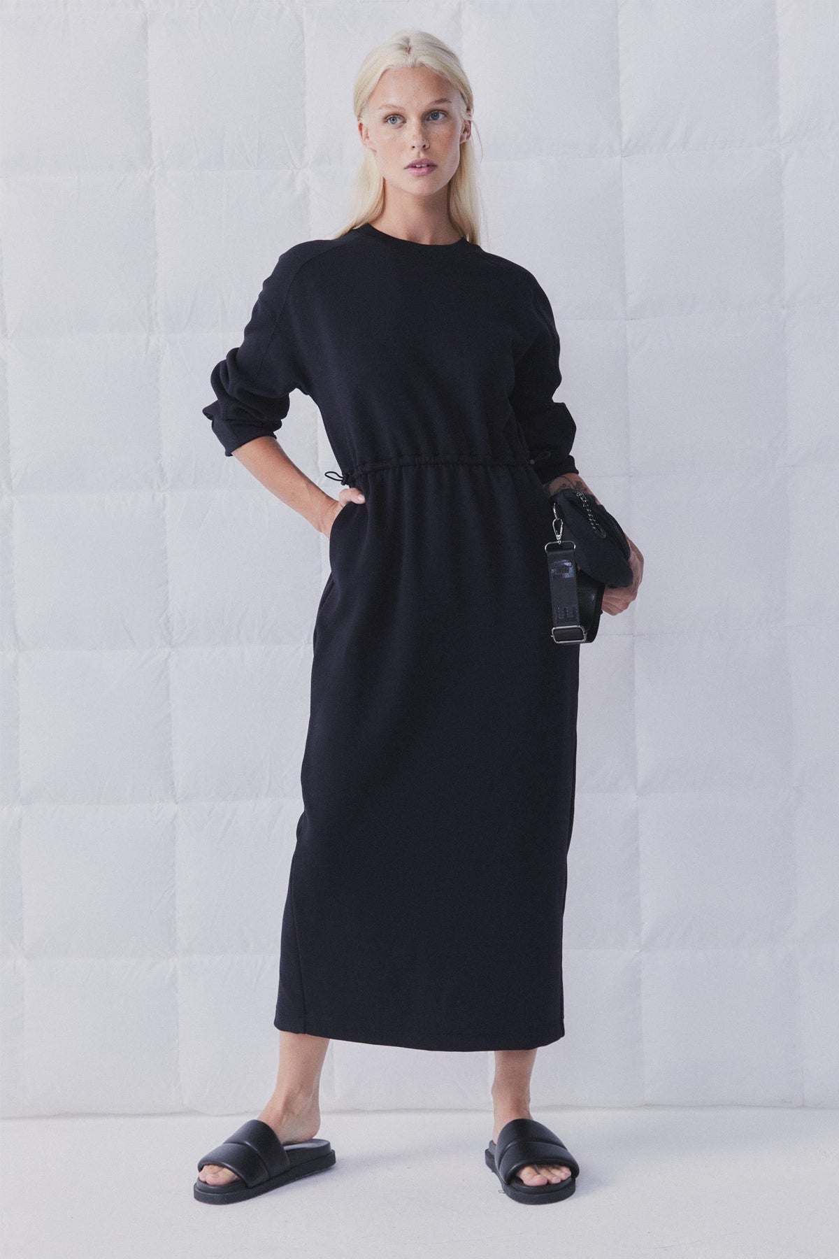 D-Luxe Neoprene Midi Dress