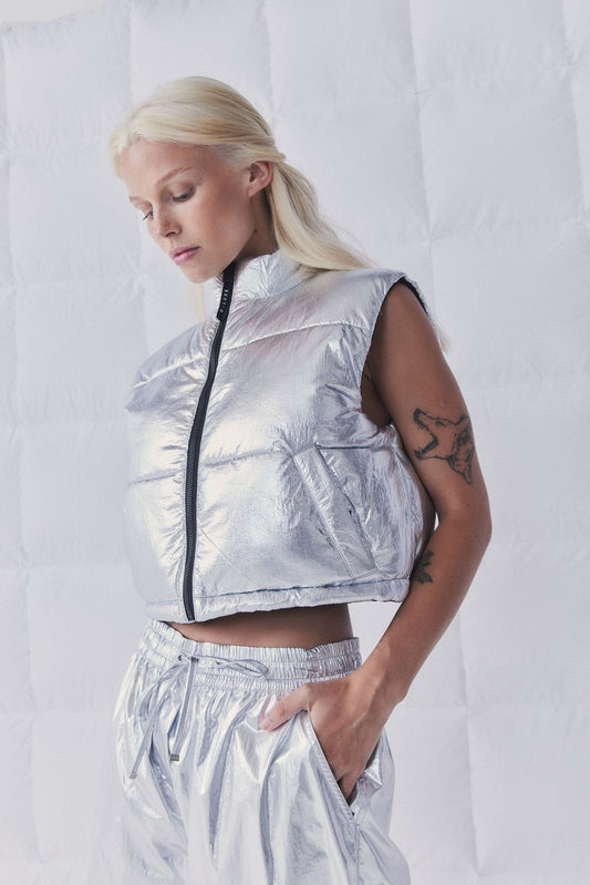 D-Luxe Cropped Puffer Vest