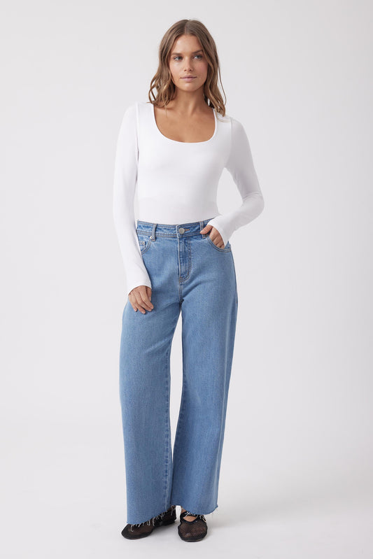 Seamless Scoop Neck Bodysuit