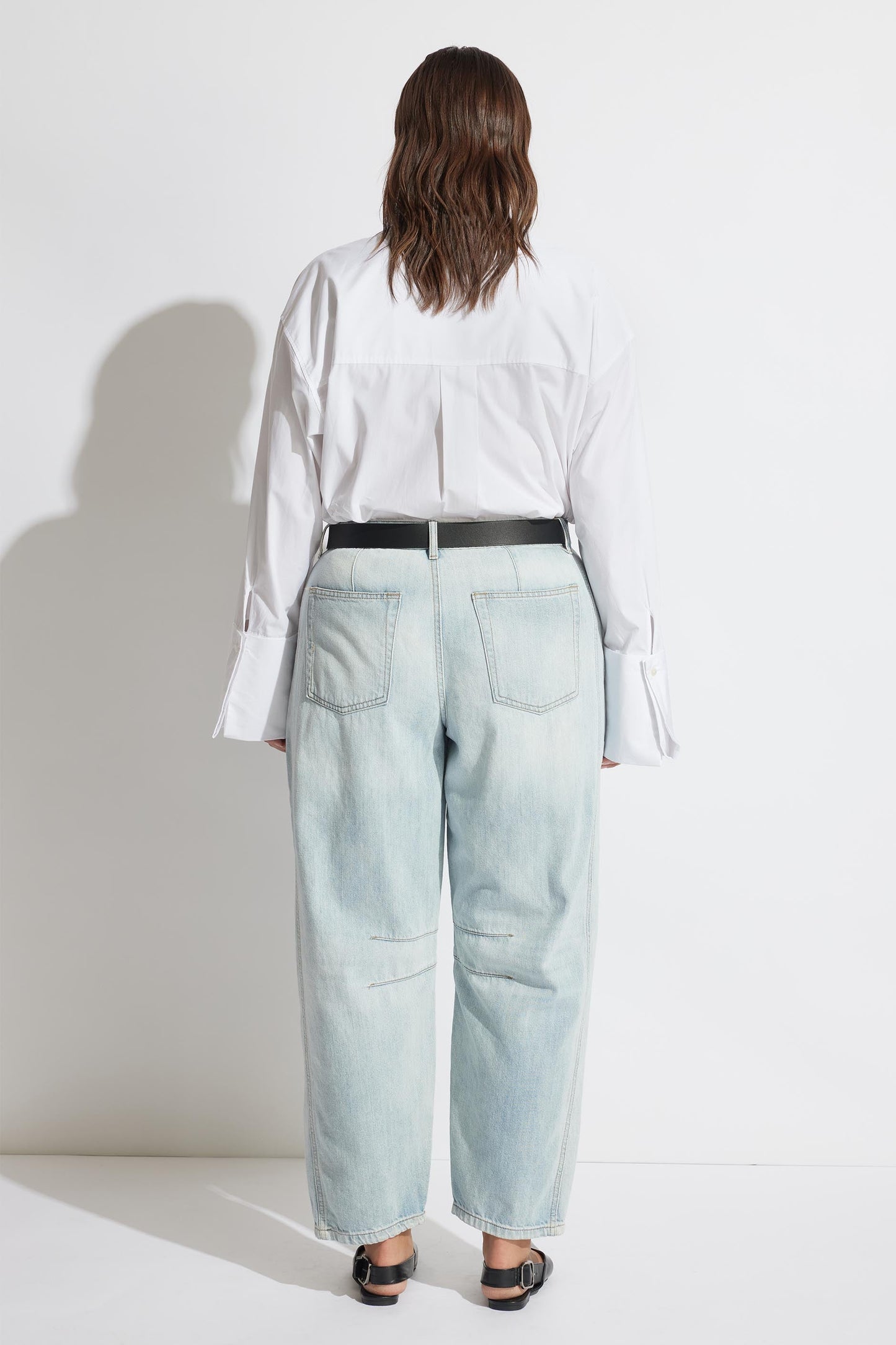 Aria Barrel Leg Jean