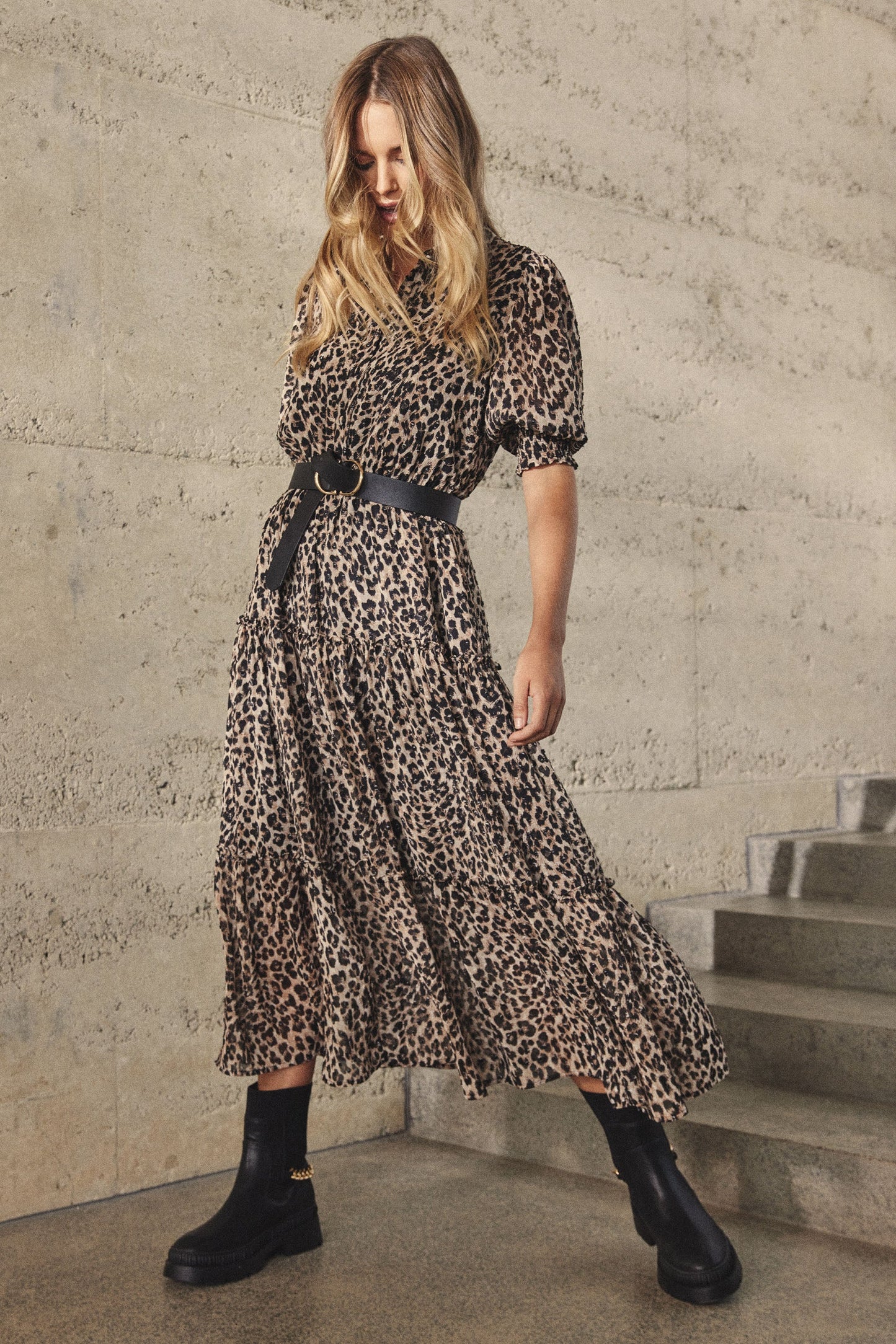 Santina Tiered Midi Dress