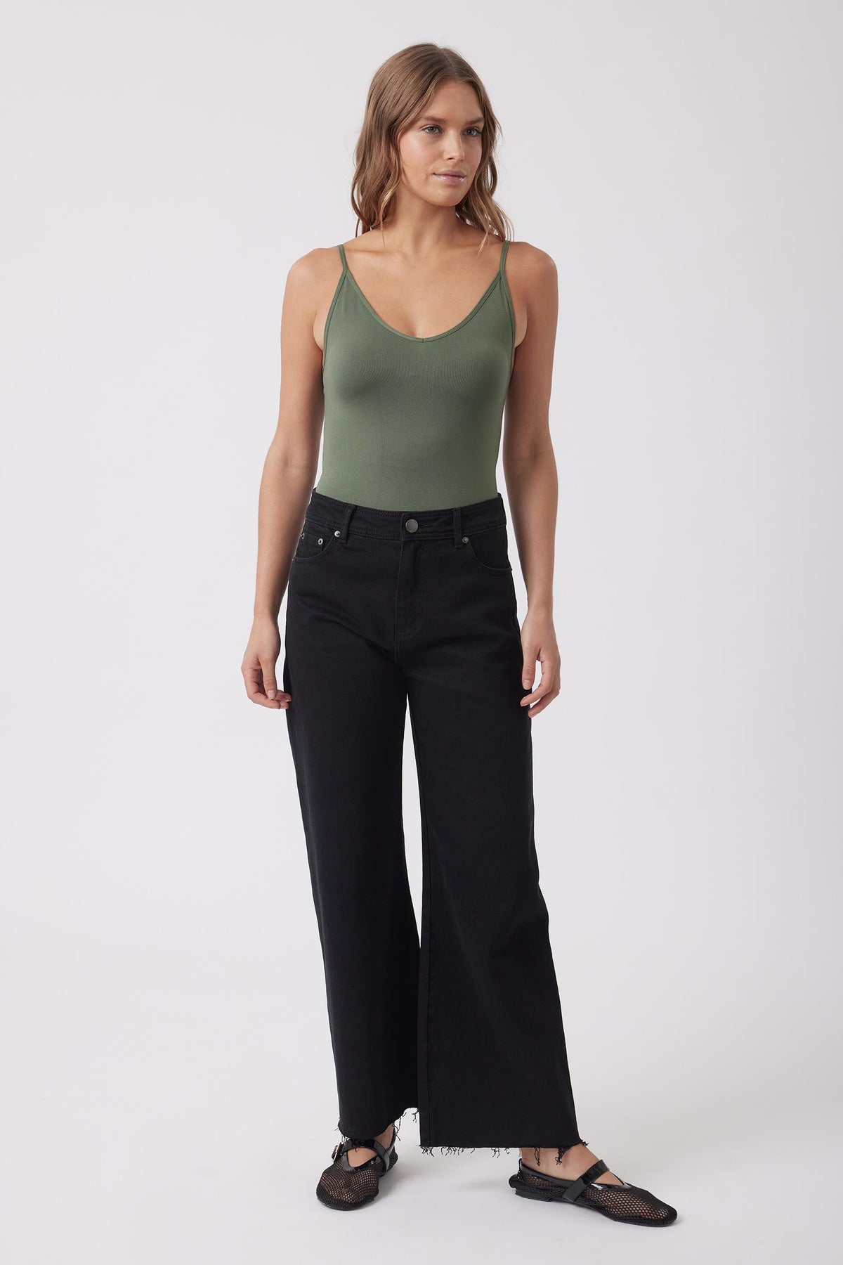 Seamless V Tank