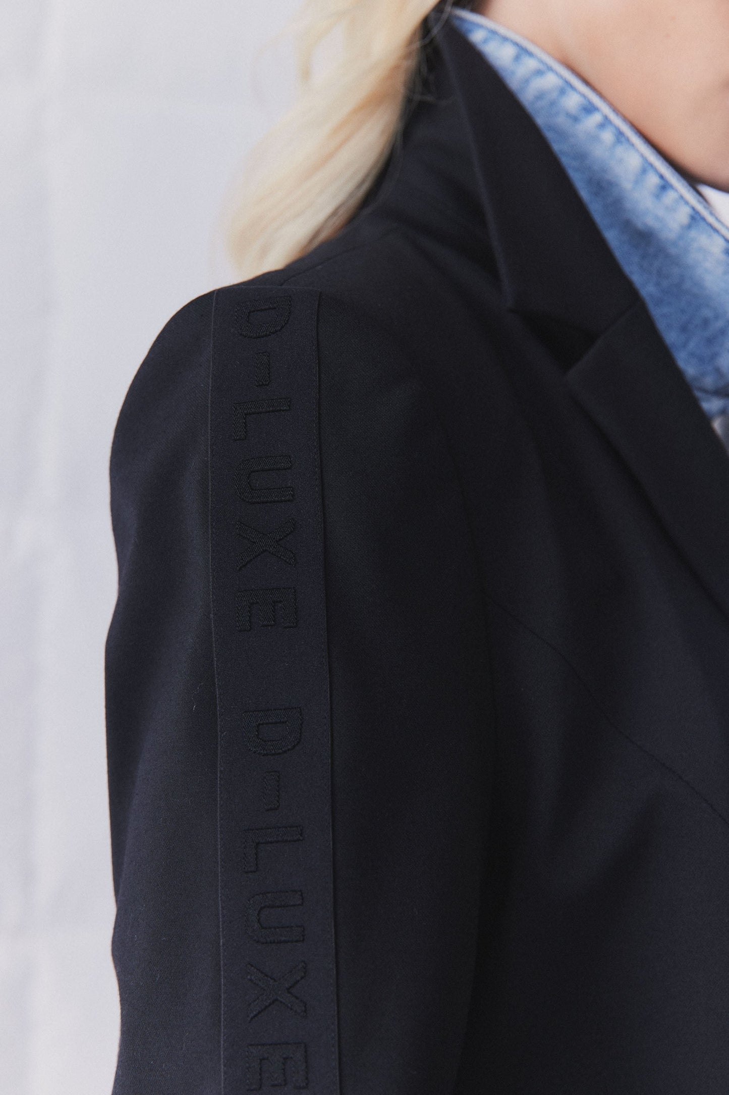 D-Luxe Logo Ponte Blazer