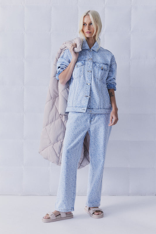D-Luxe Monogram Jean