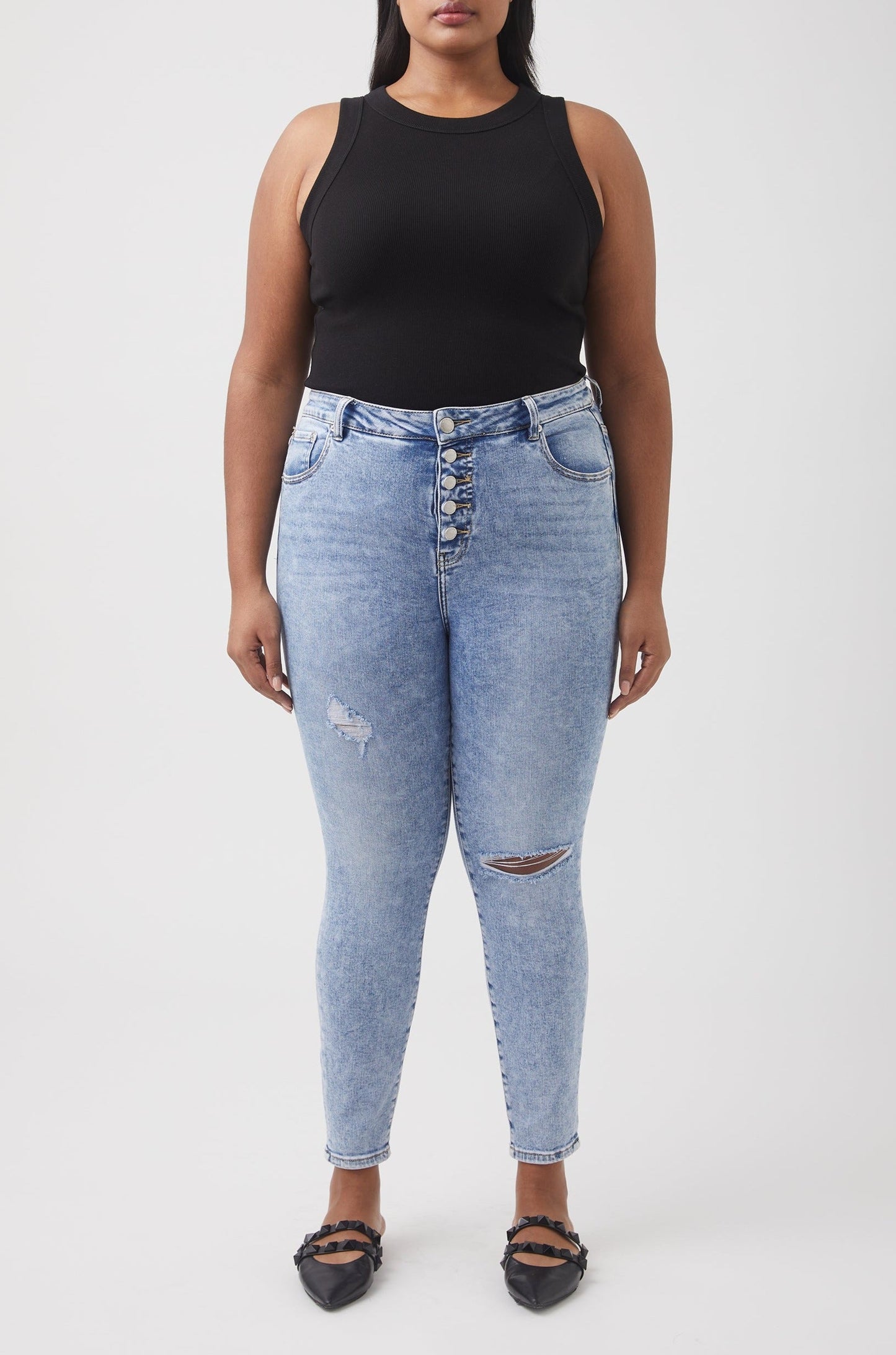 Evie Button Distressed Jean