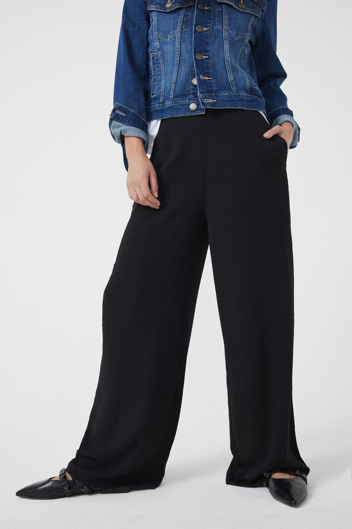 Bella Relaxed Wide Leg Pant