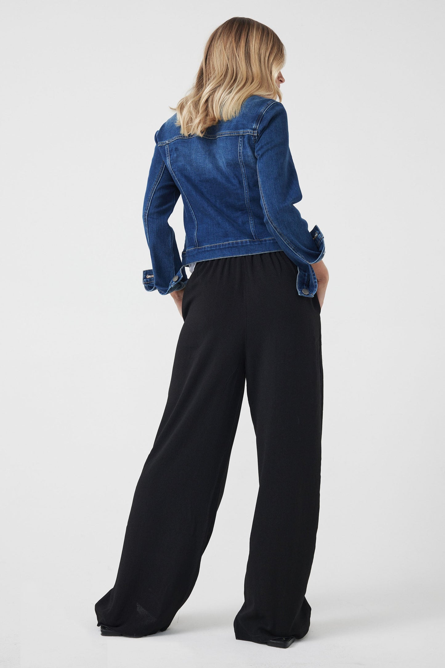 Bella Relaxed Wide Leg Pant