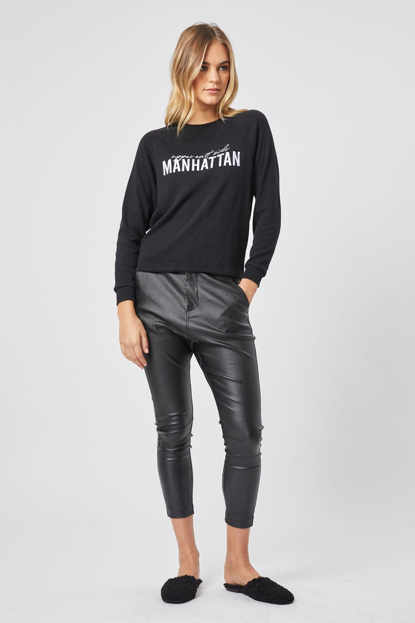 Manhattan Raglan Sweat