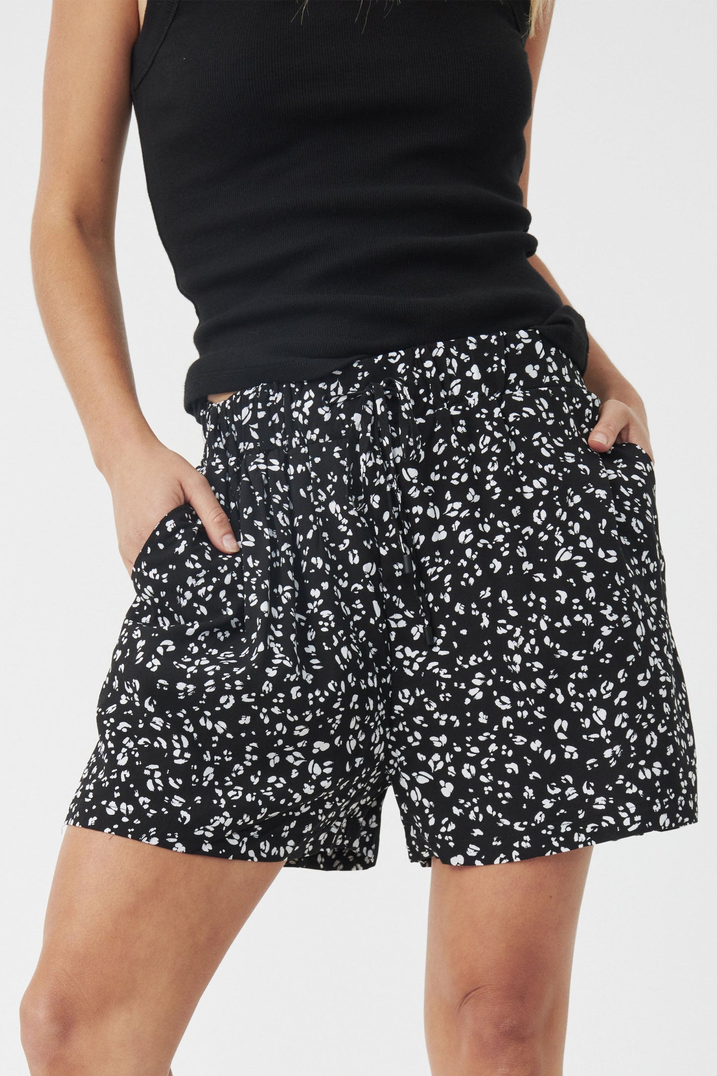Gemma Drawstring Short