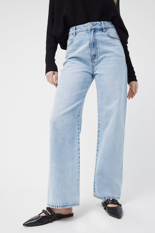Alana Wide Leg Jean