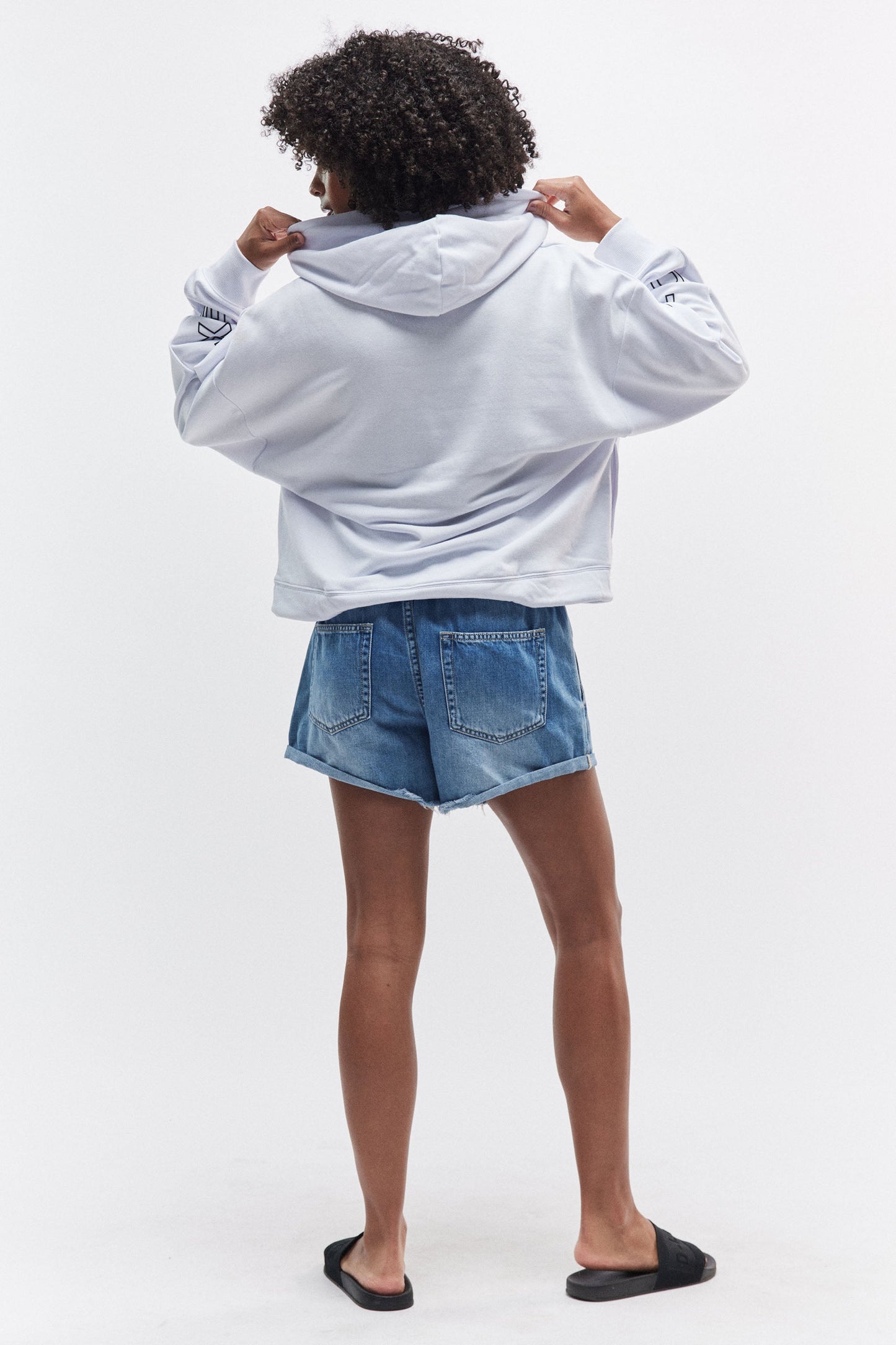 D-Luxe Outline Hoodie