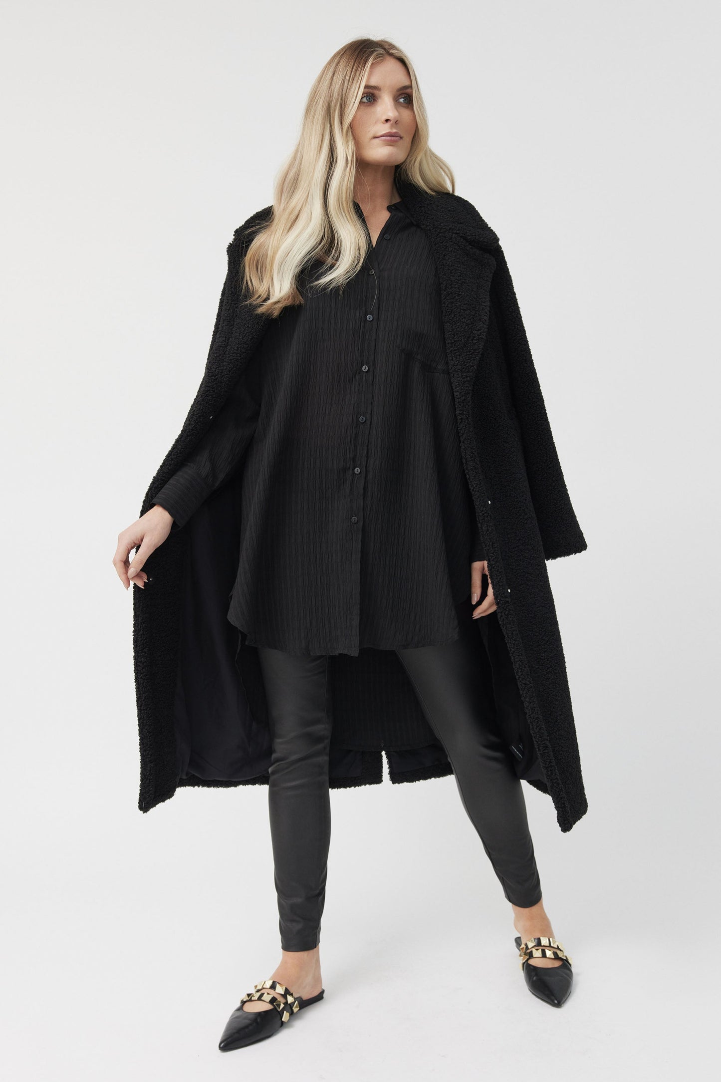 Neve Textured Oversized Shirt