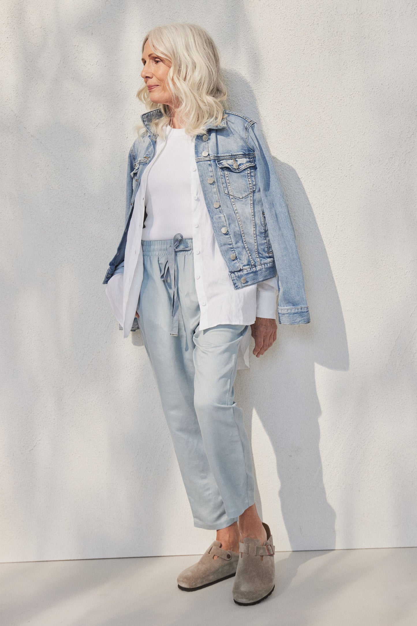 D-Luxe Relaxed Linen Pant