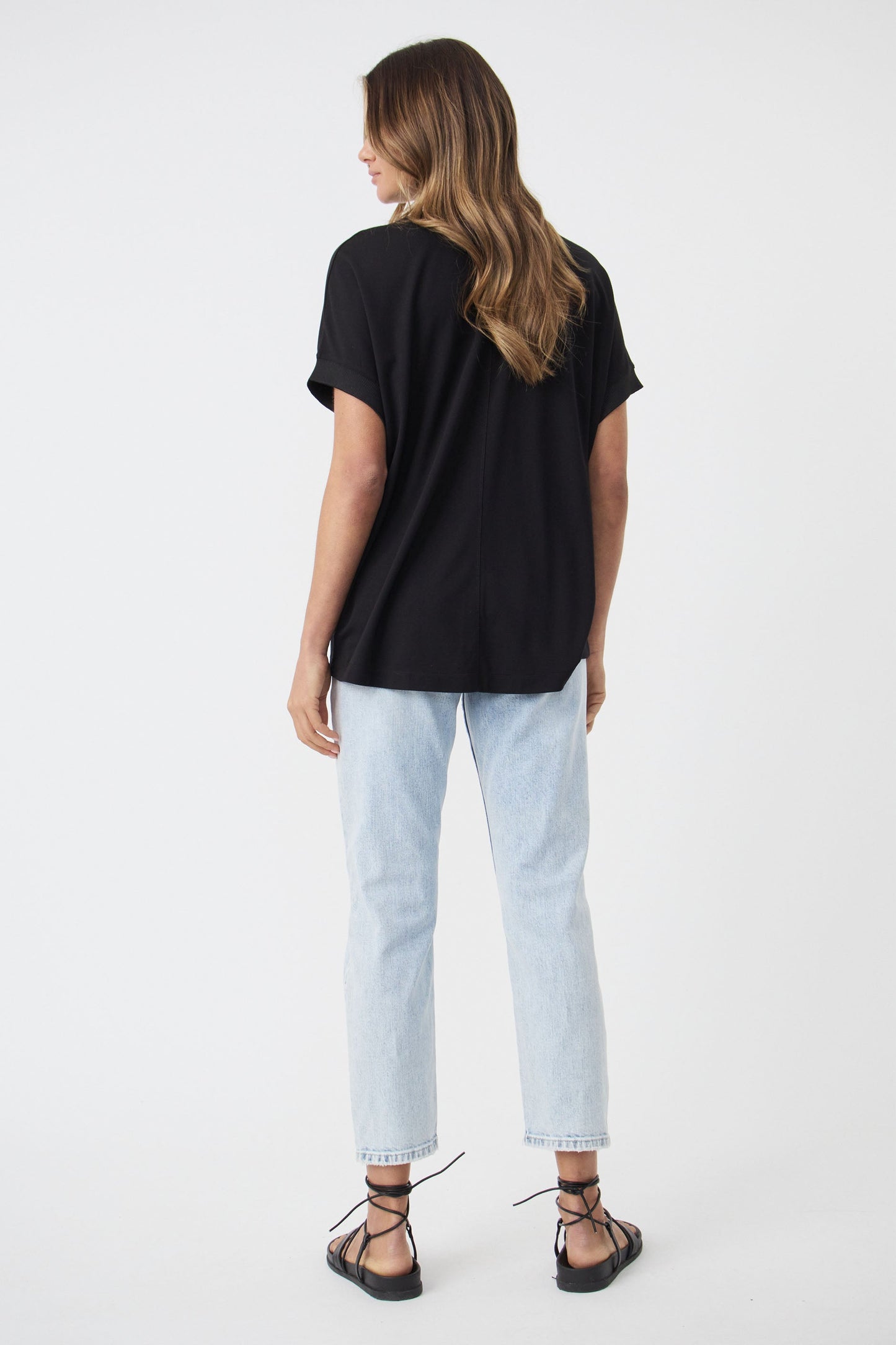 Max Rib Trim Detail Top