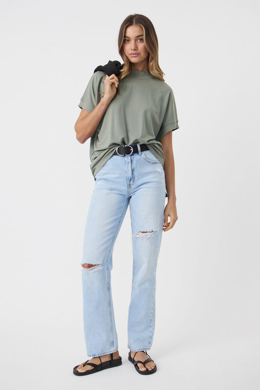 Max Rib Trim Detail Top