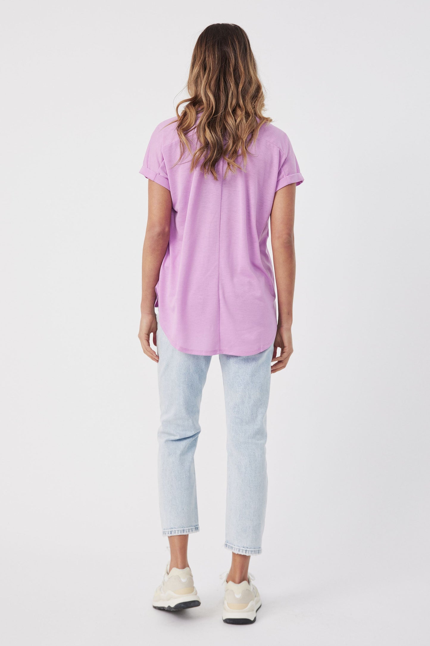 Manhattan Circle Tee