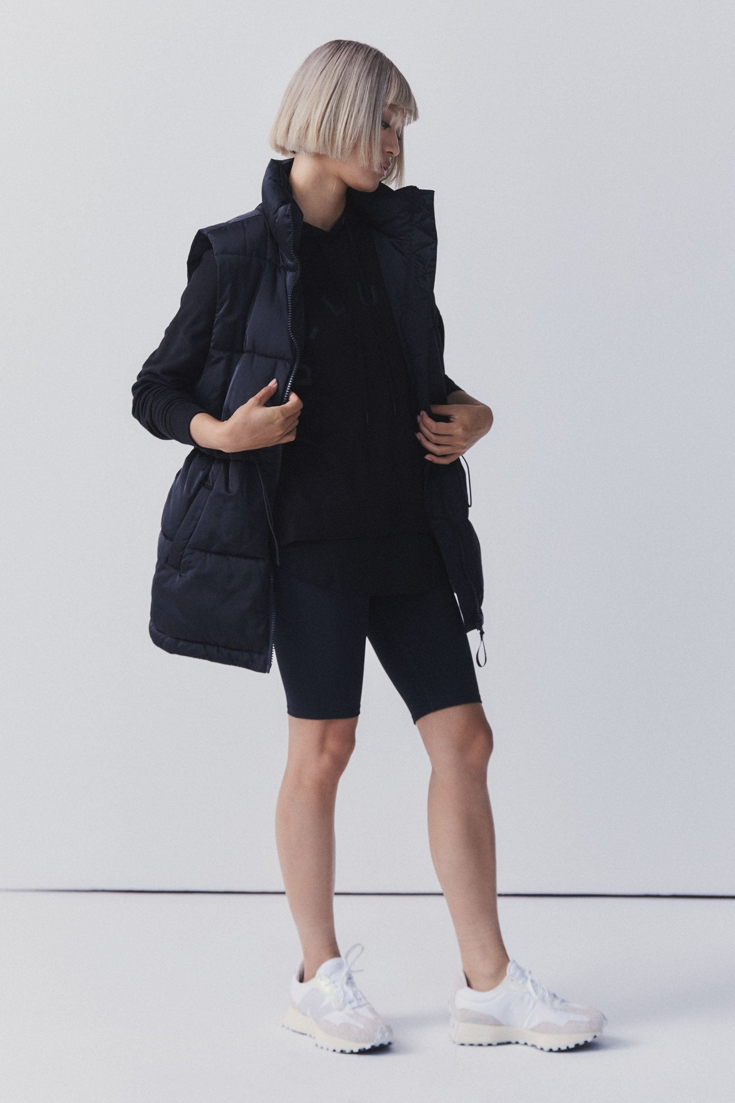 D-Luxe Midi Vest
