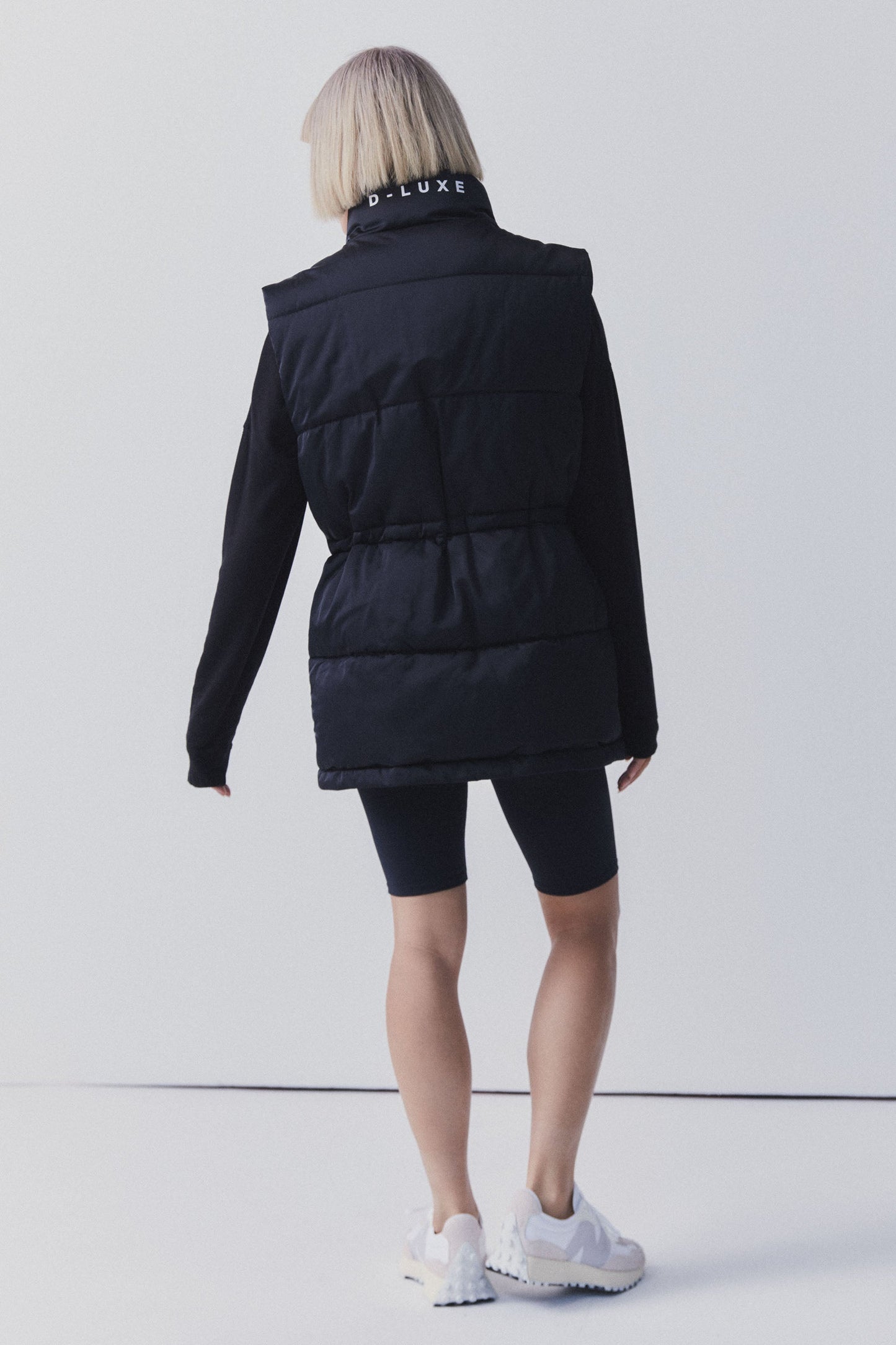 D-Luxe Midi Vest
