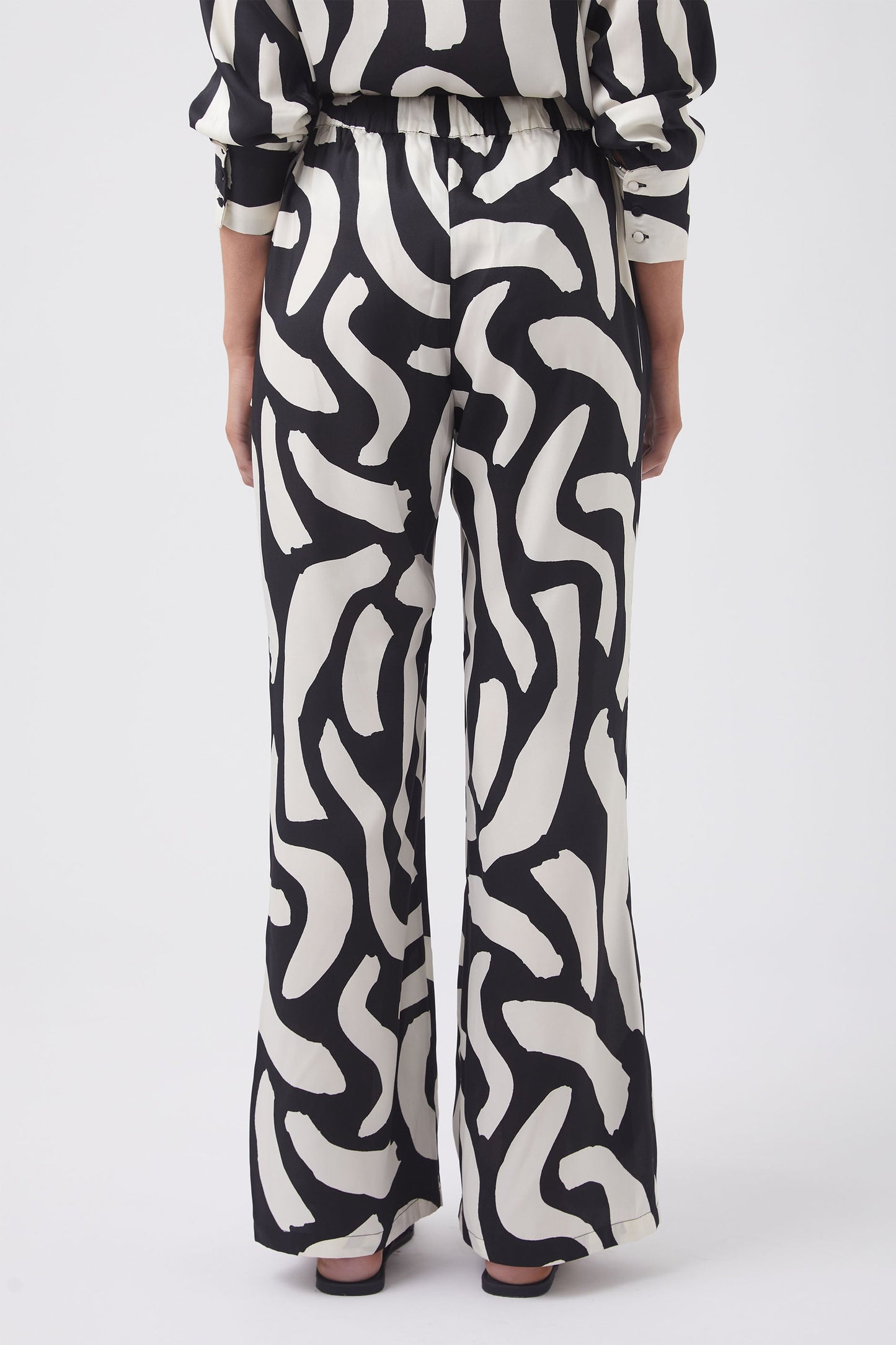 Amira Flare Pant