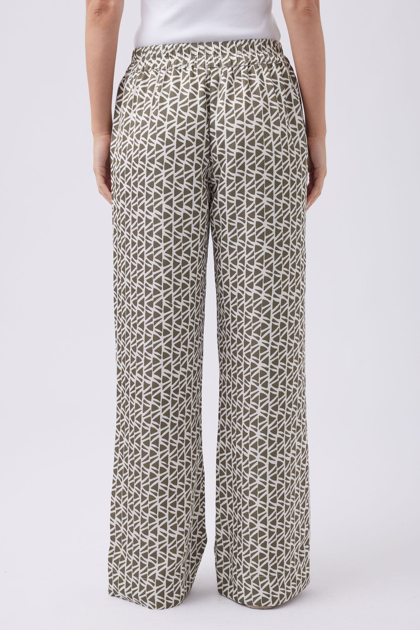 Suzie Relaxed Pant