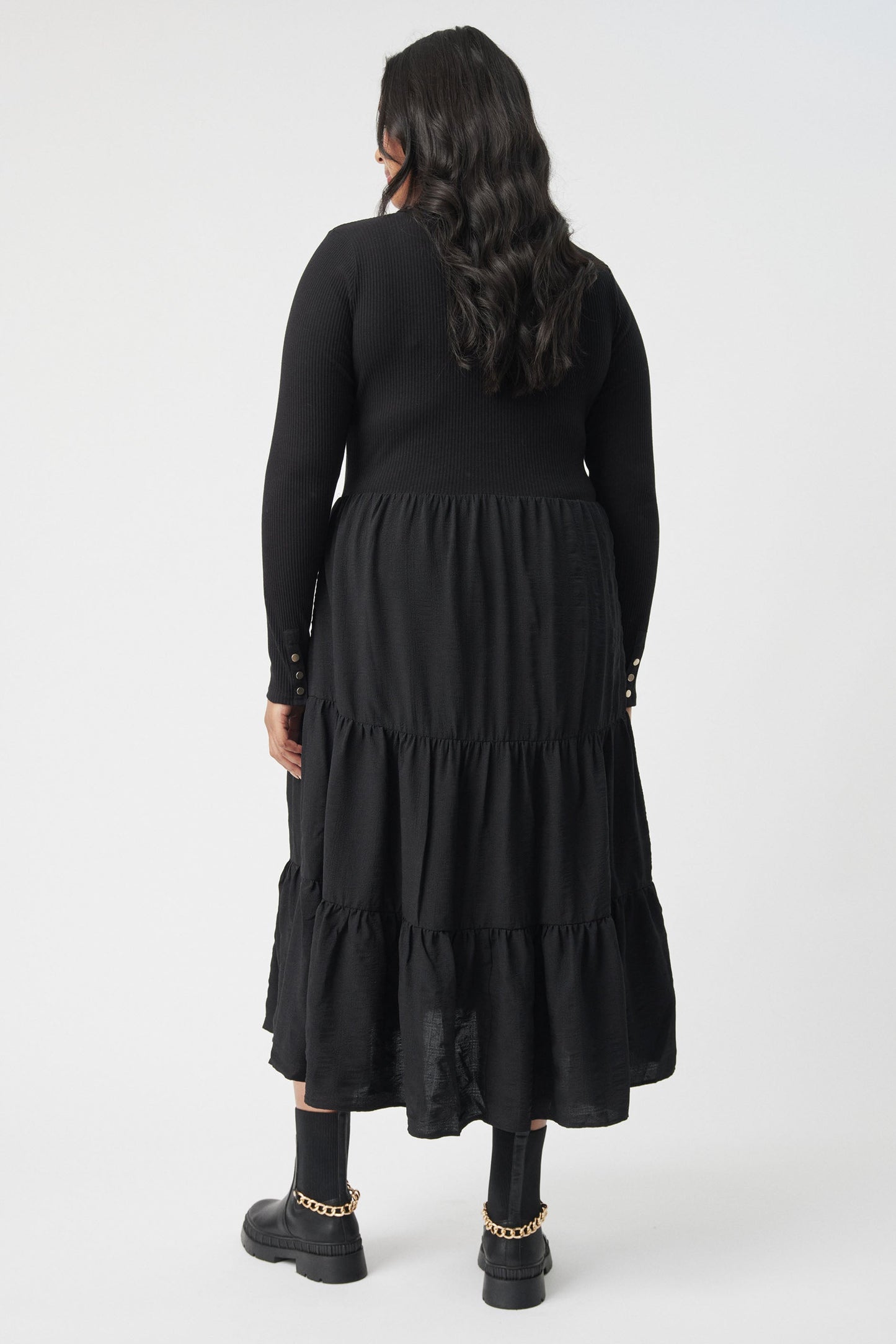 Leanne Long Sleeve Midi Dress