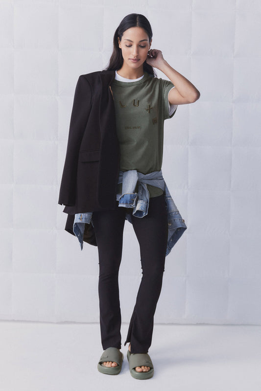 D-Luxe High Low Tee